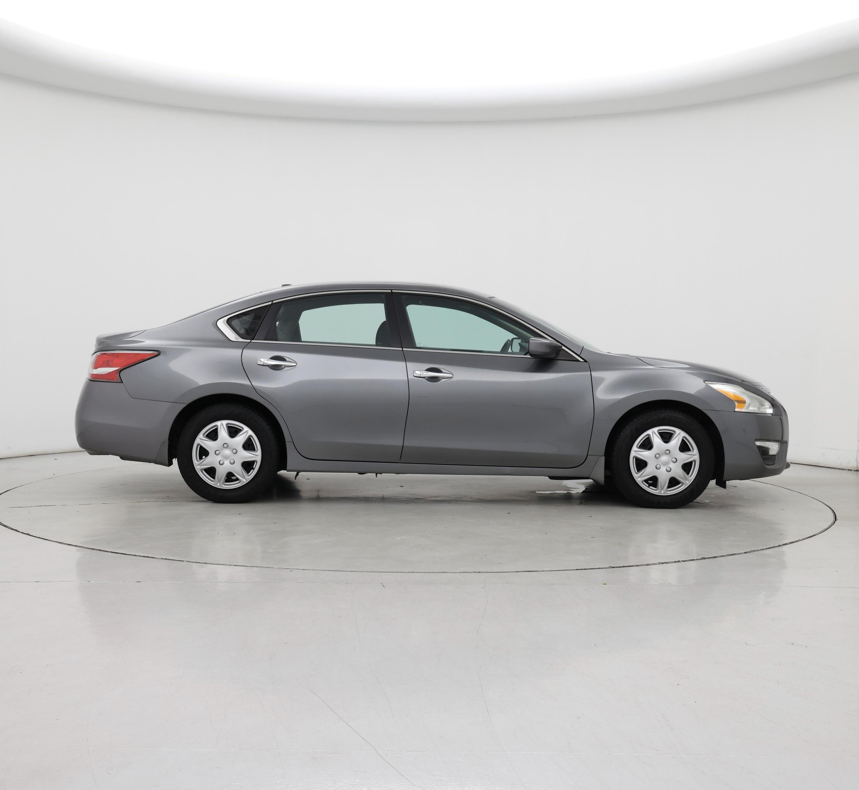 Thumbnail: 2015 Nissan Altima - 7