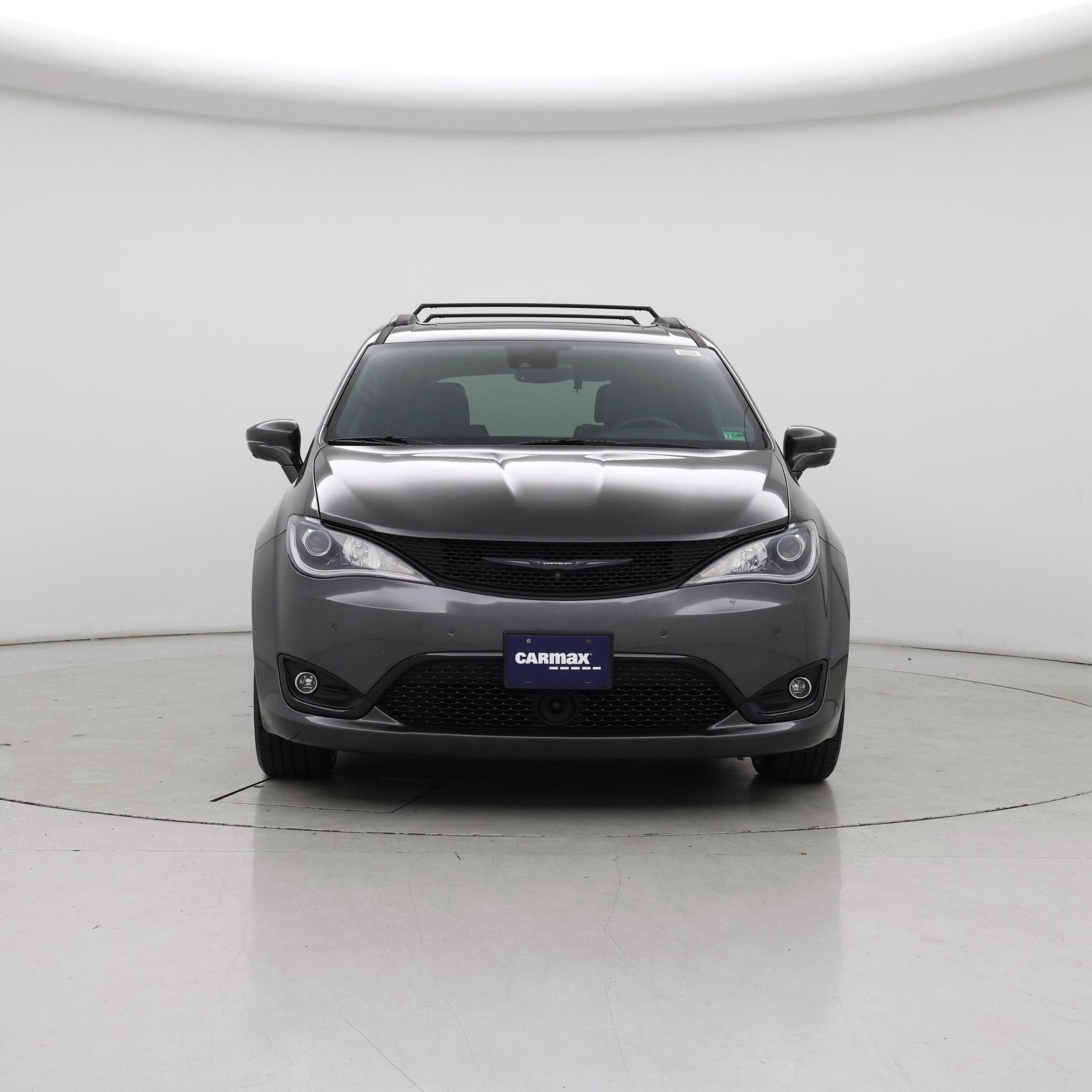 Thumbnail: 2019 Chrysler Pacifica - 5