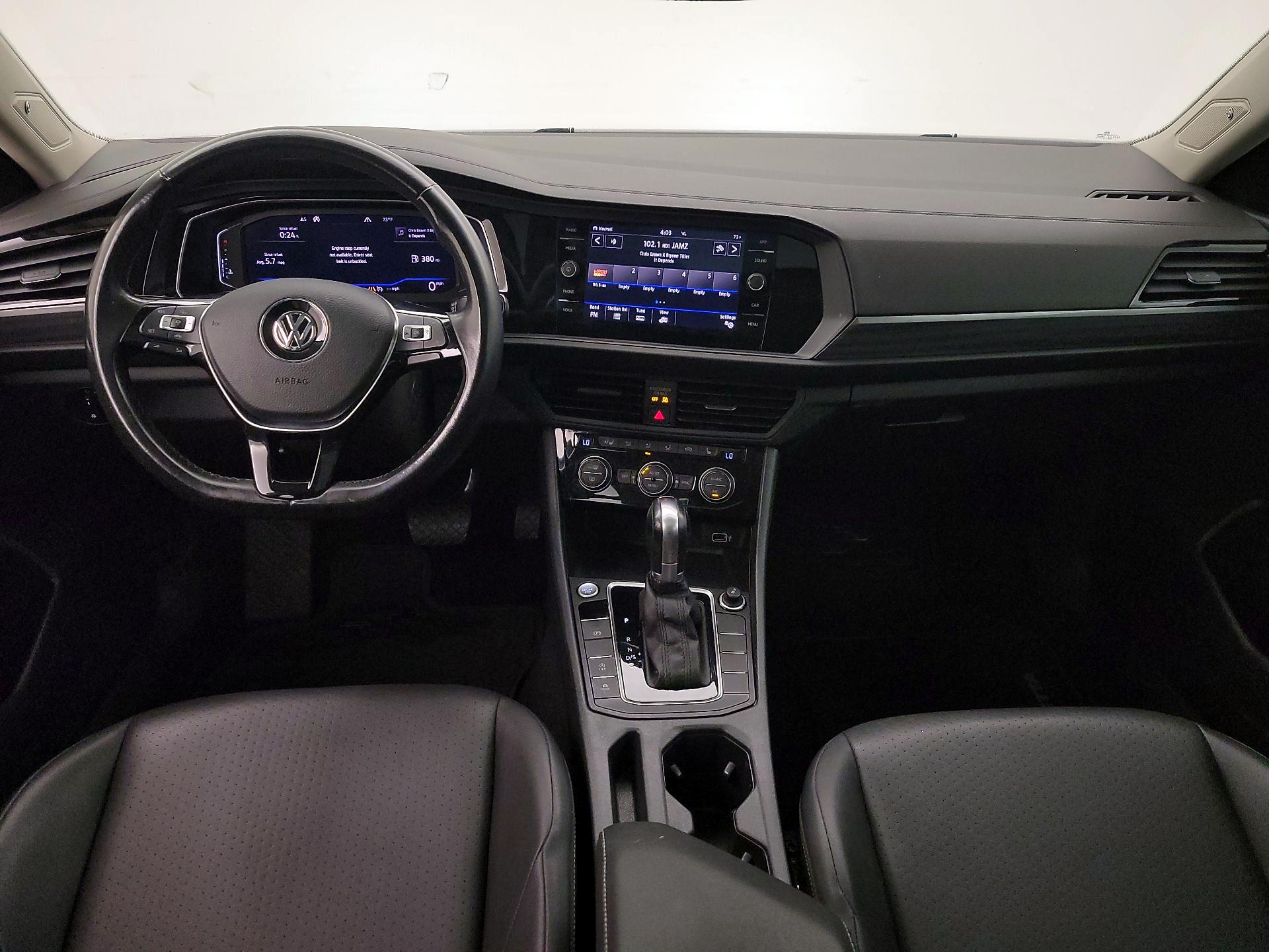 Thumbnail: 2019 Volkswagen Jetta - 9