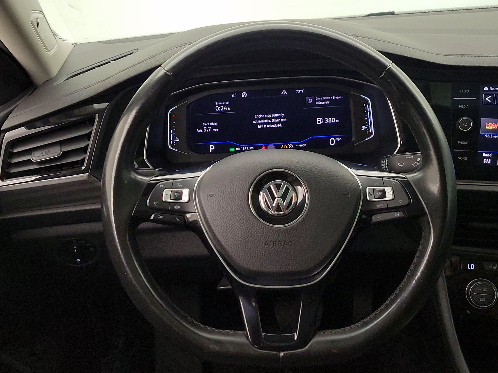 Thumbnail: 2019 Volkswagen Jetta - 10