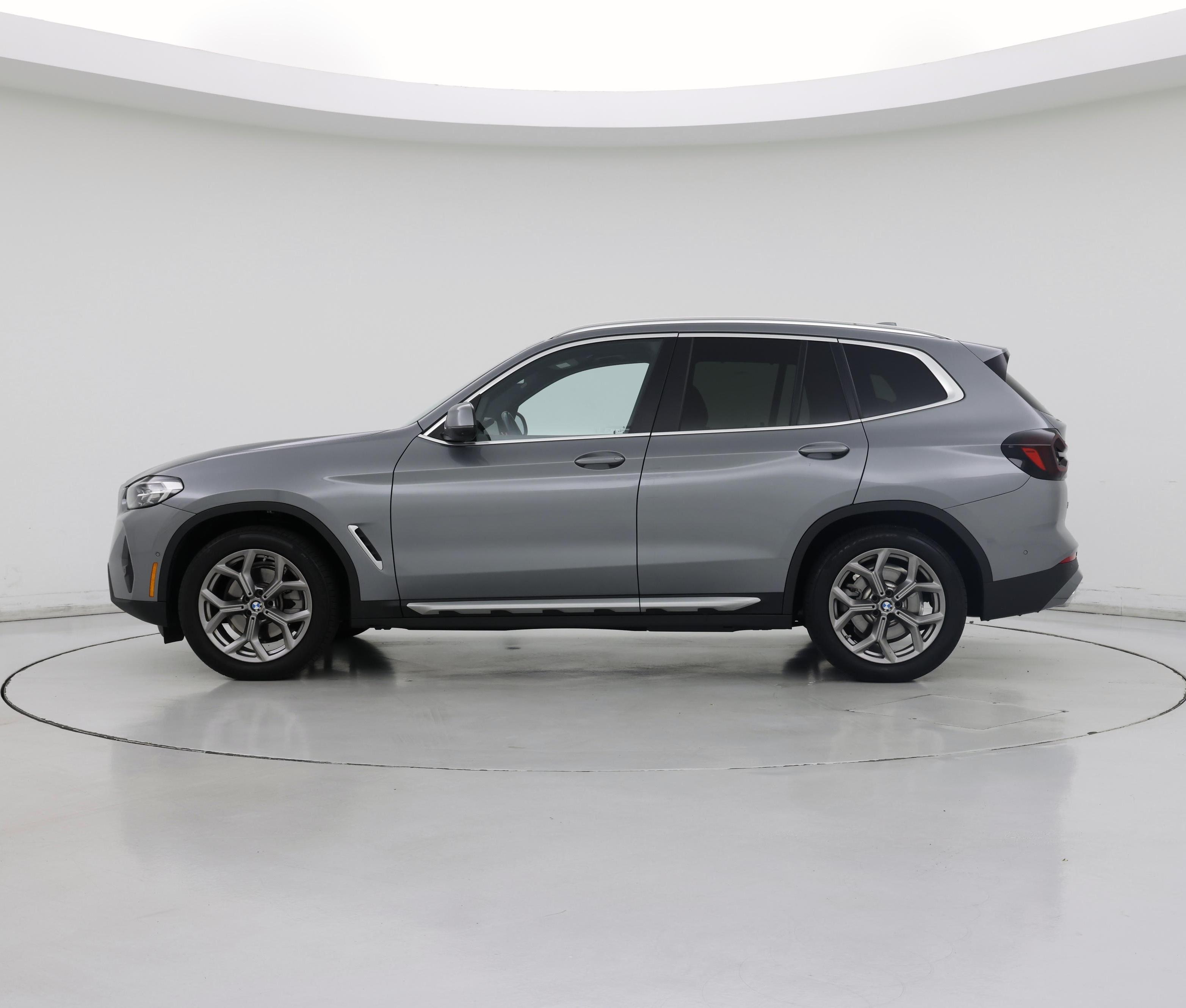 Thumbnail: 2023 BMW X3 - 3