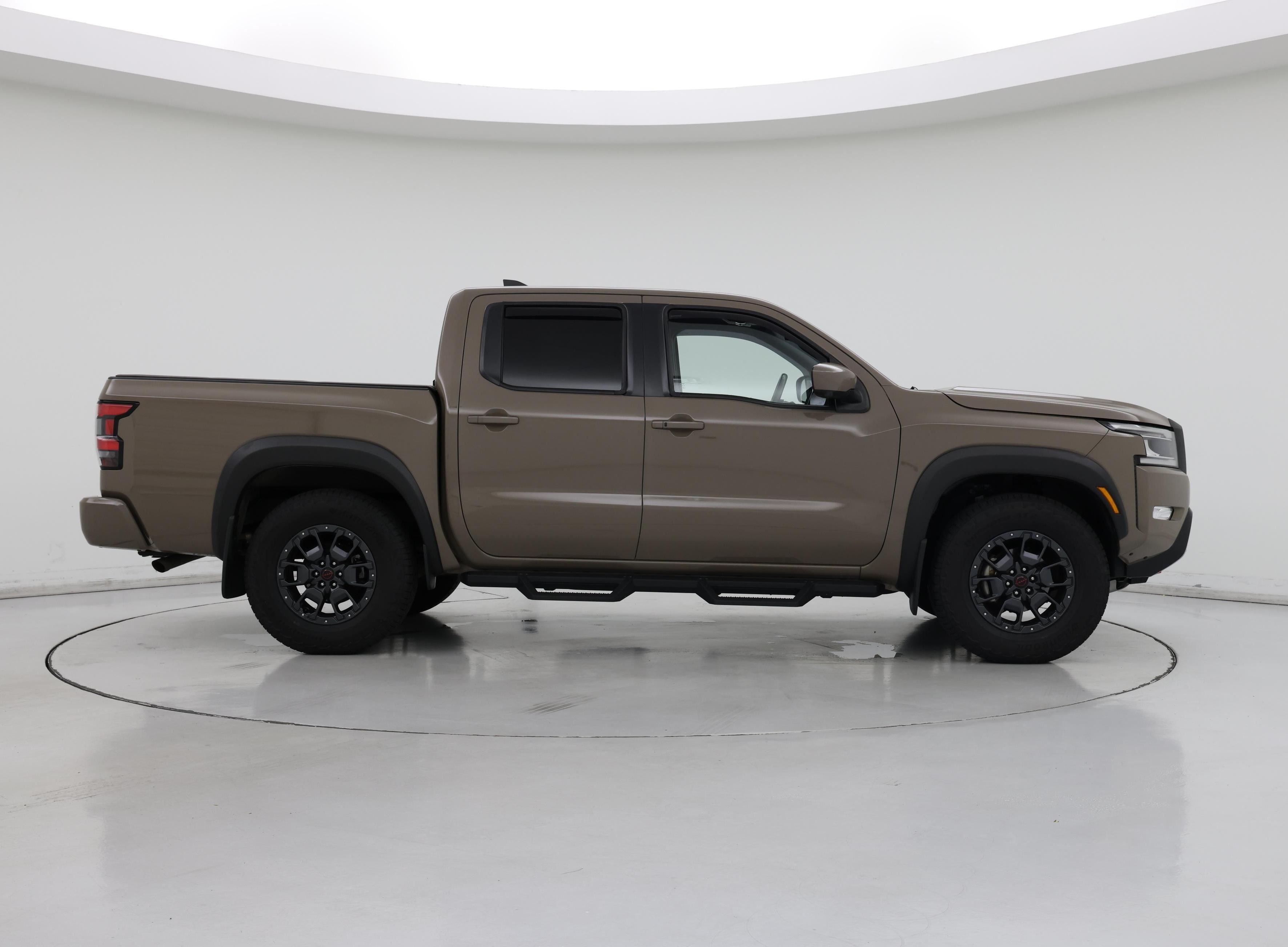Thumbnail: 2023 Nissan Frontier - 7