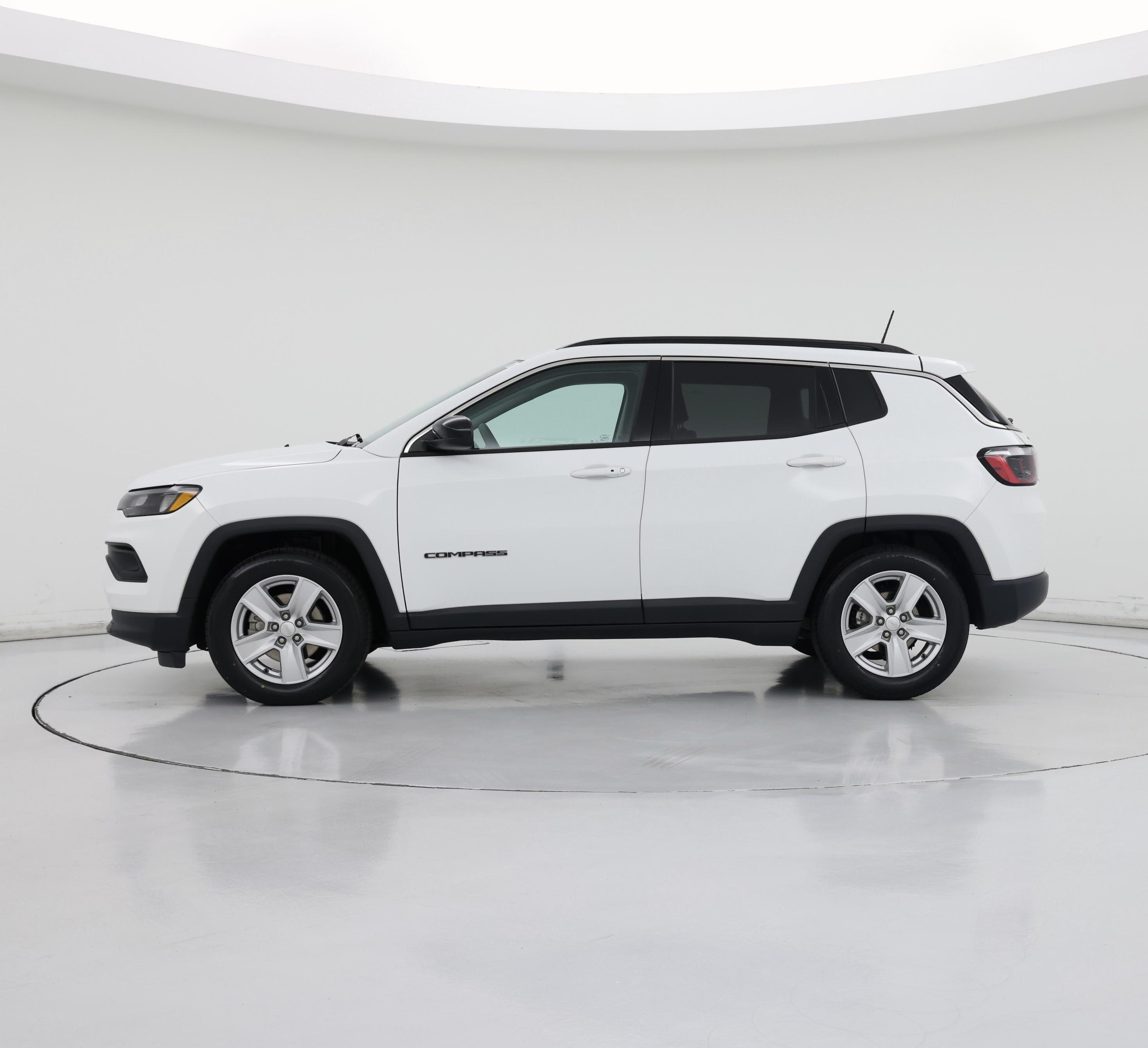 Thumbnail: 2022 Jeep Compass - 3