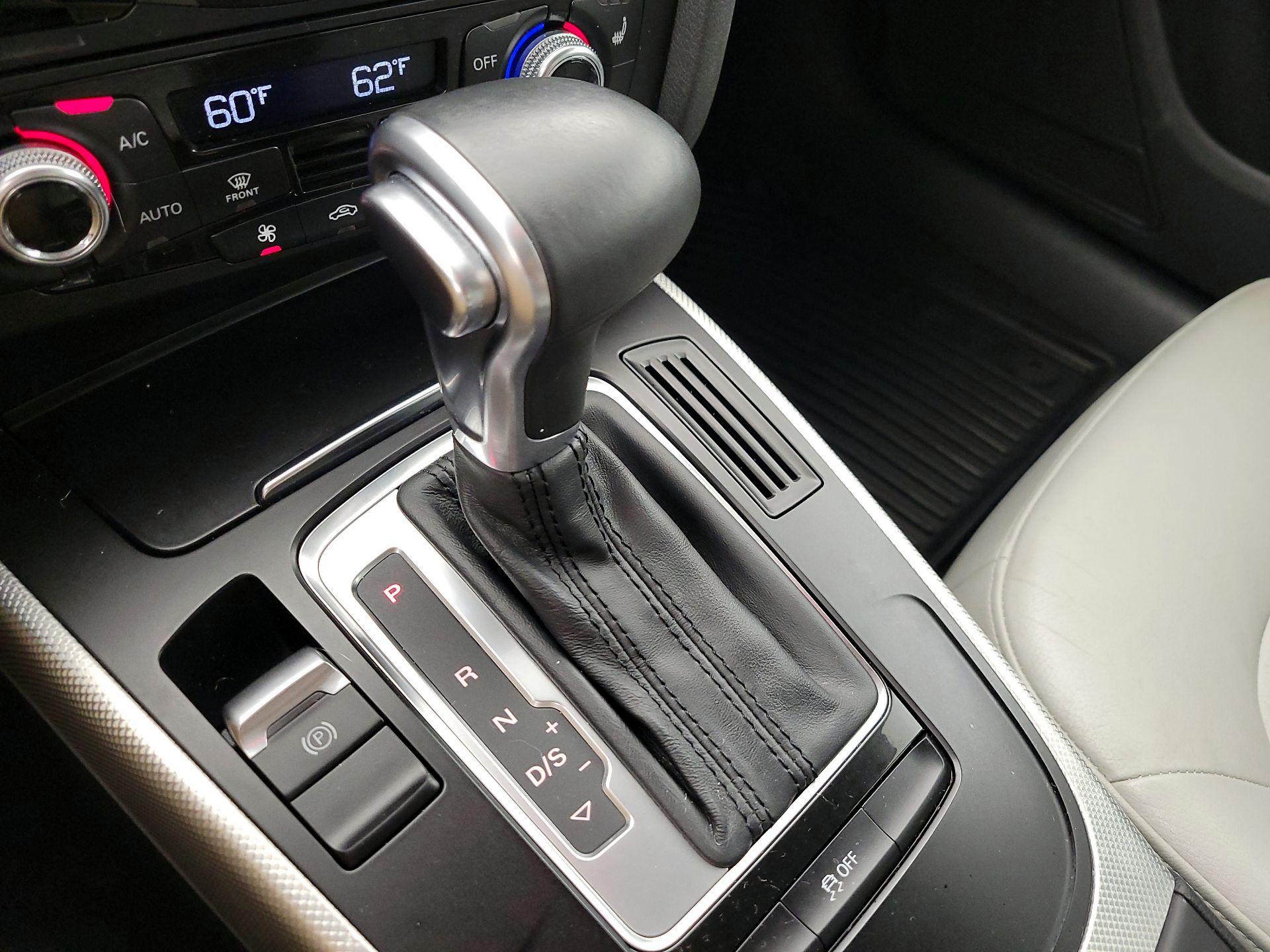 Thumbnail: 2015 Audi A4 - 16