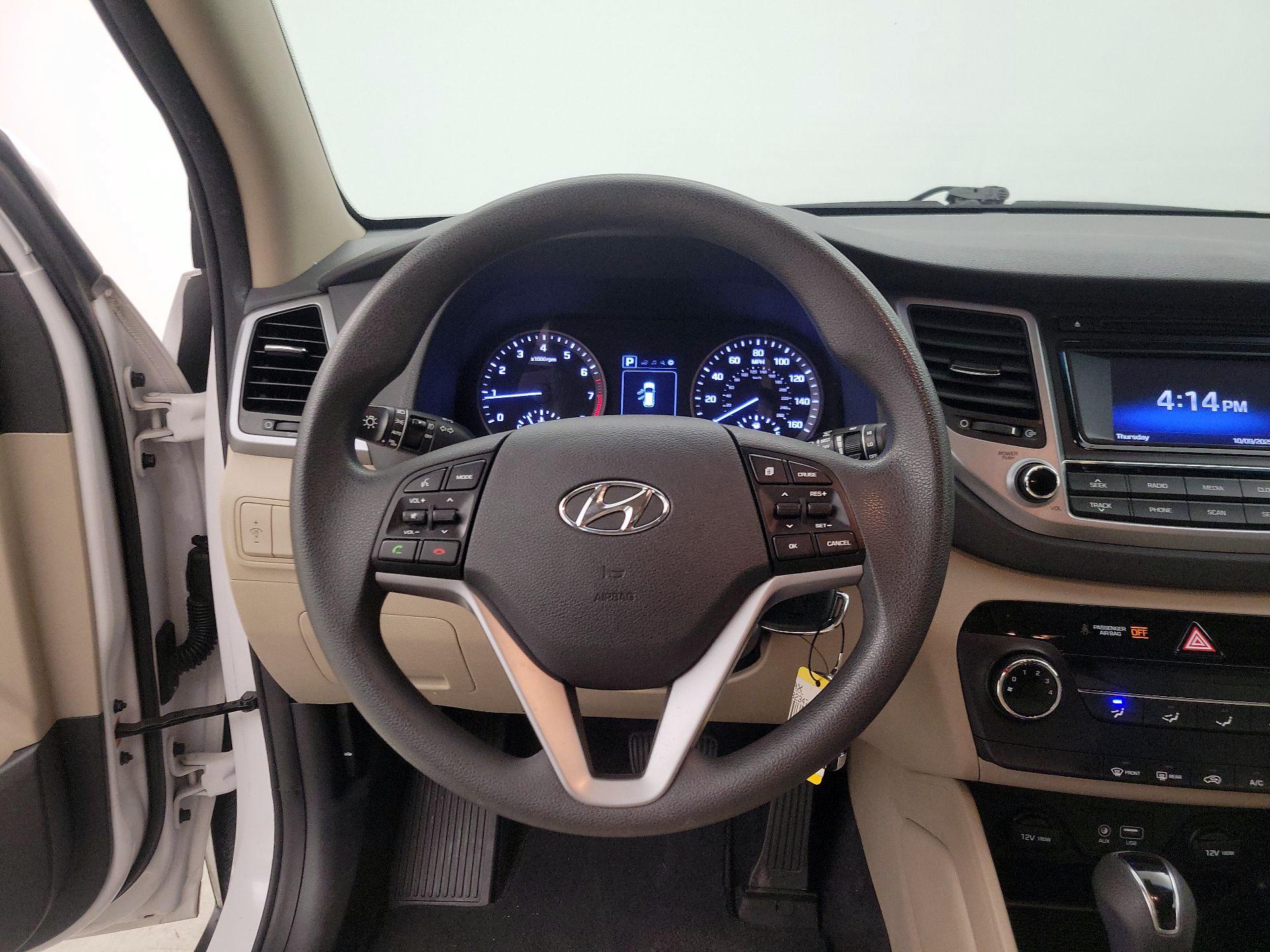 Thumbnail: 2017 Hyundai Tucson - 10