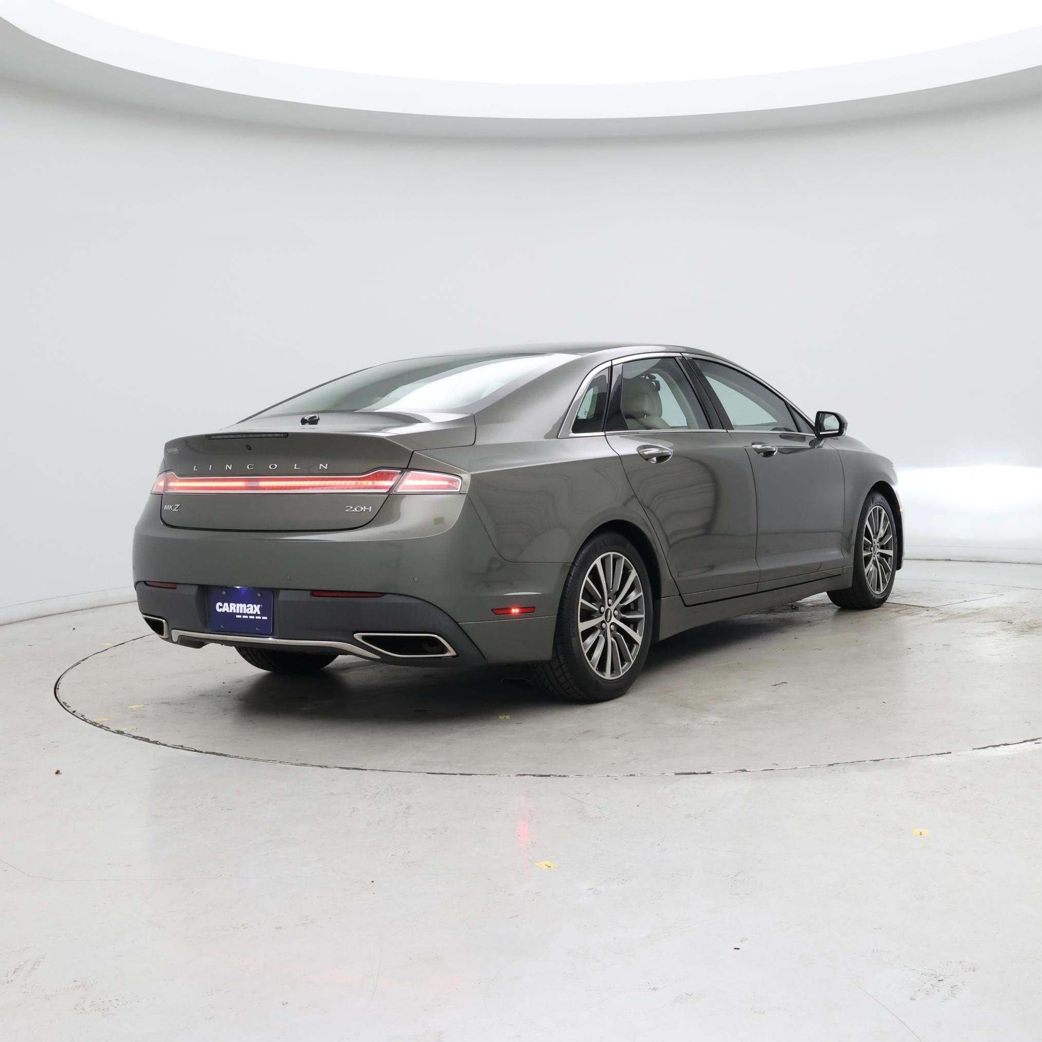 Thumbnail: 2017 Lincoln MKZ - 8