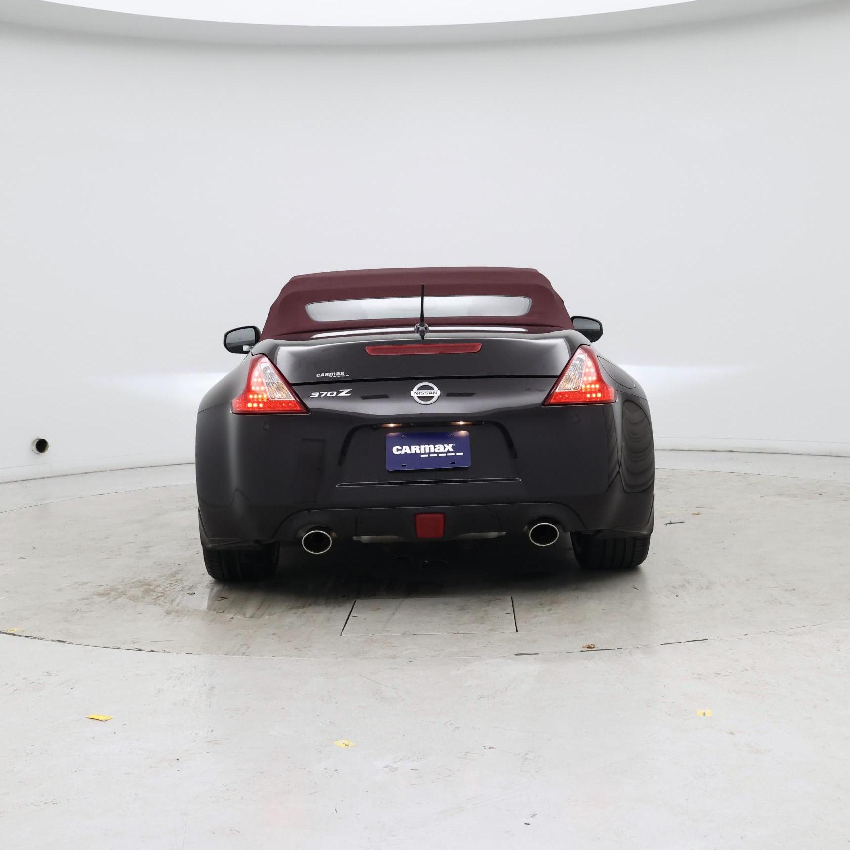 Thumbnail: 2015 Nissan Z - 6