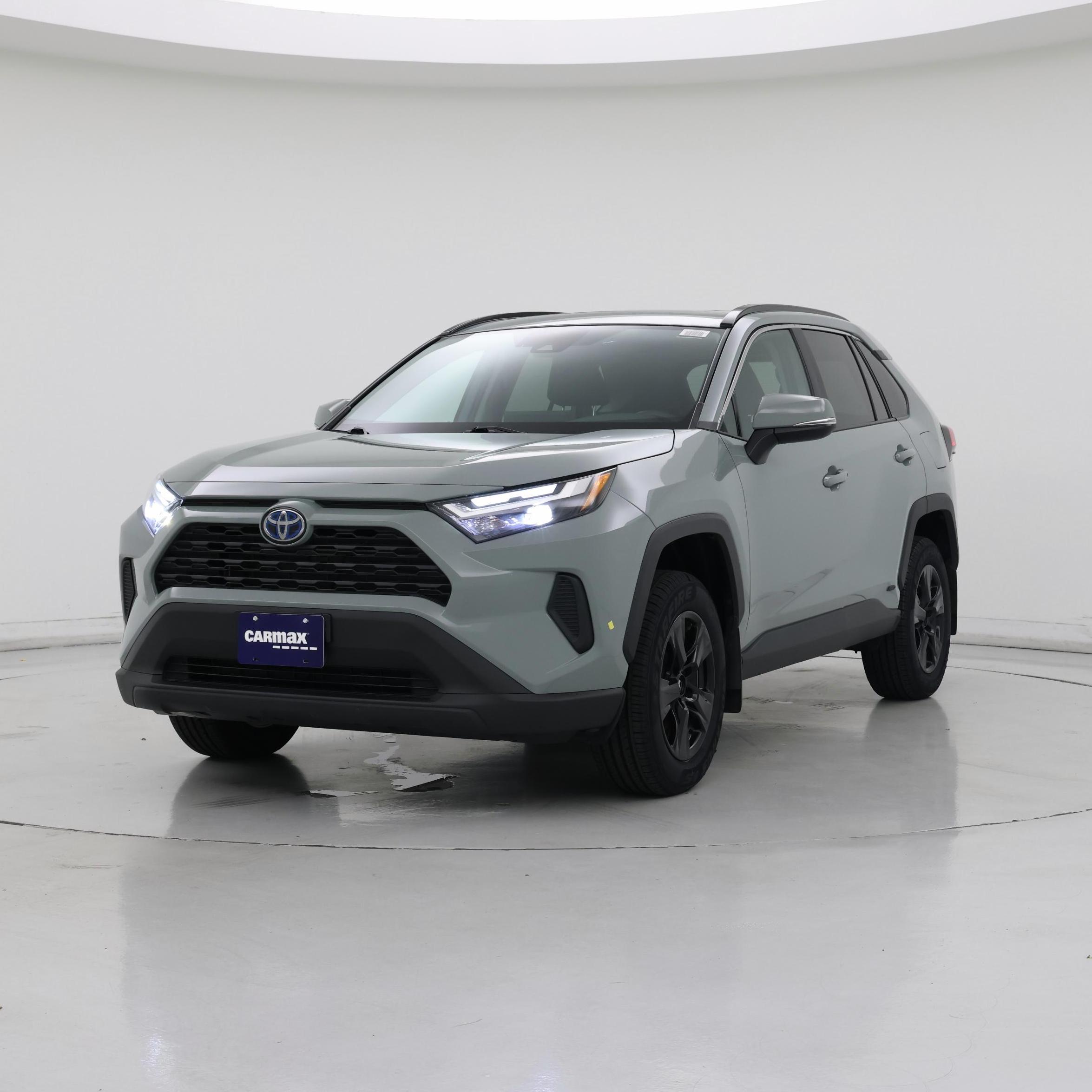 Thumbnail: 2022 Toyota RAV4 - 4
