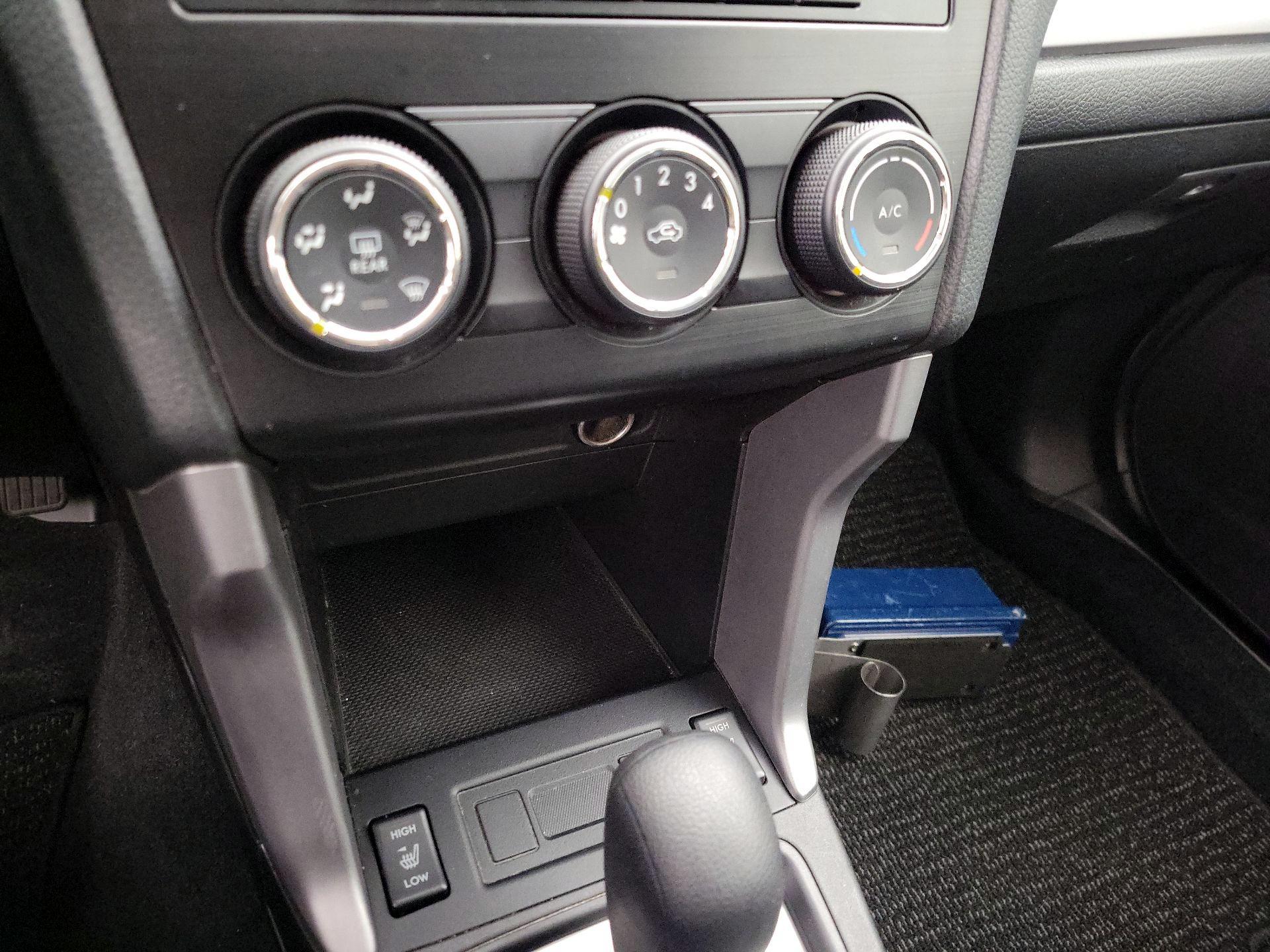 Thumbnail: 2015 Subaru Forester - 16