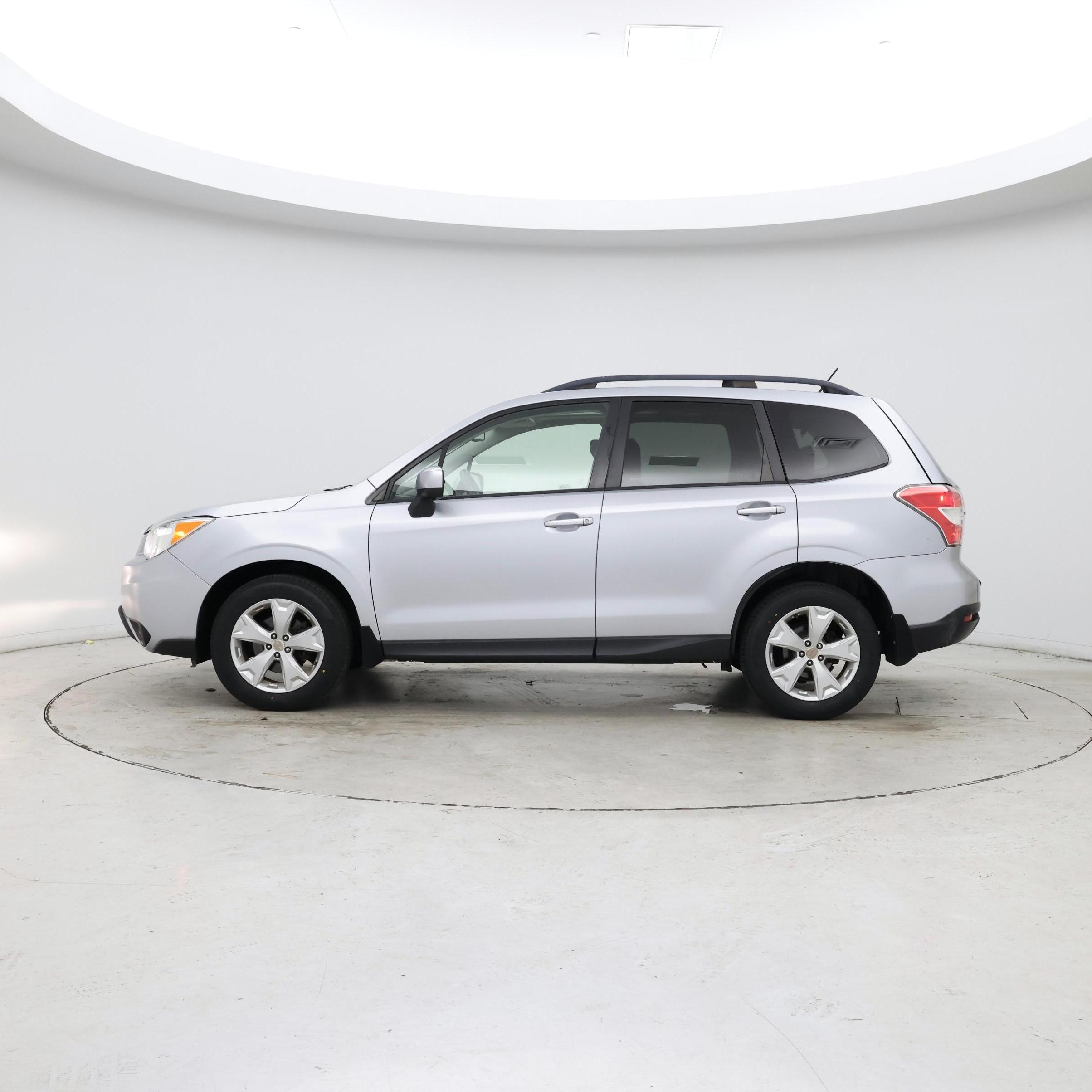 Thumbnail: 2015 Subaru Forester - 3