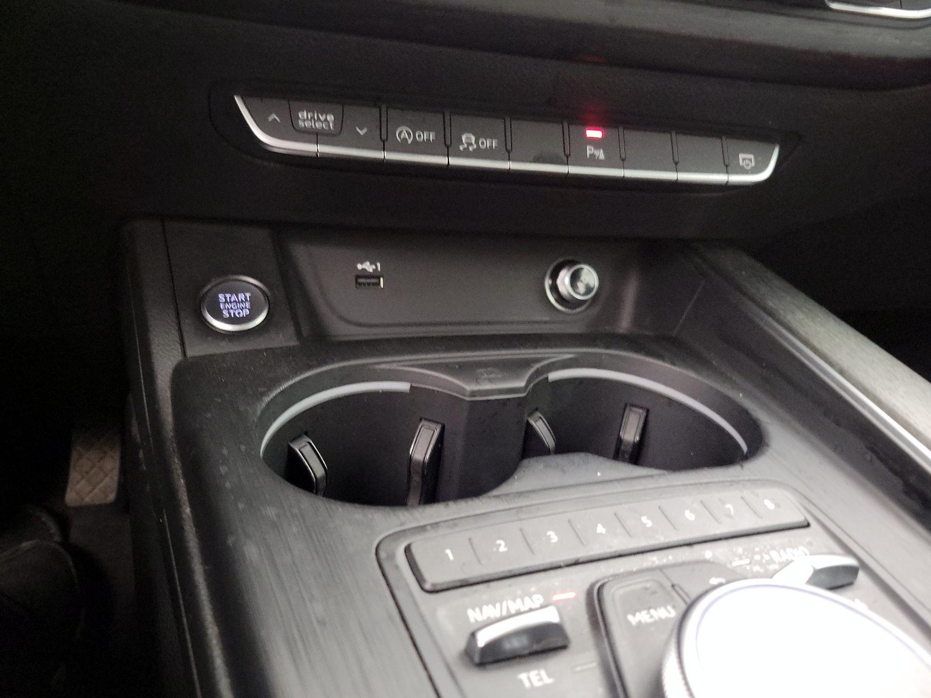 Thumbnail: 2018 Audi A4 - 18