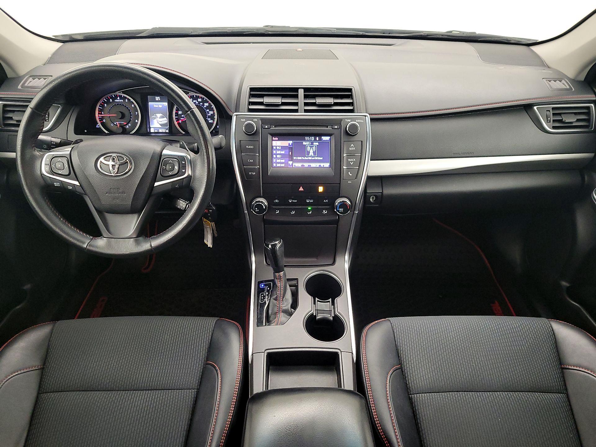 Thumbnail: 2017 Toyota Camry - 9