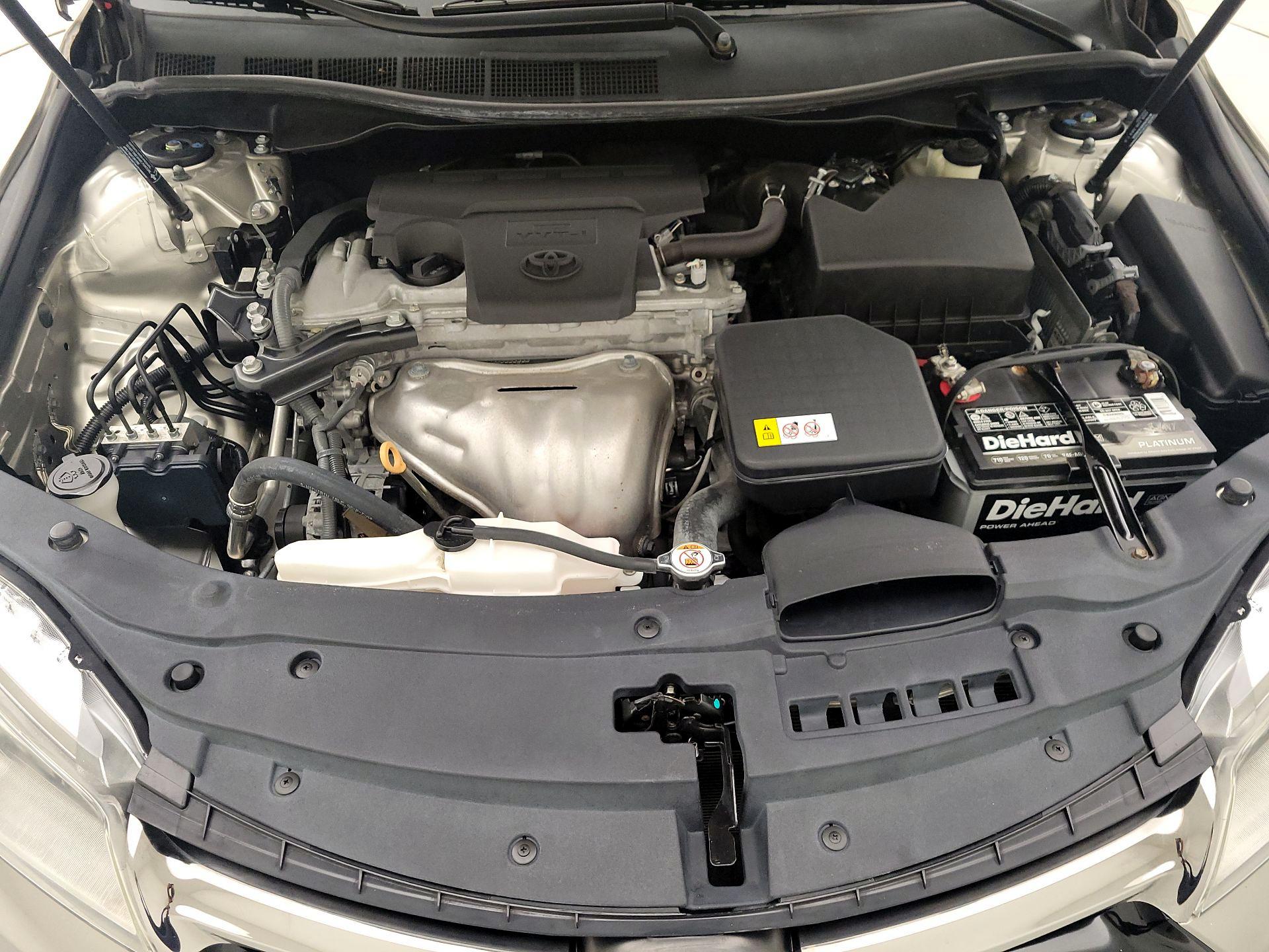 Thumbnail: 2017 Toyota Camry - 20