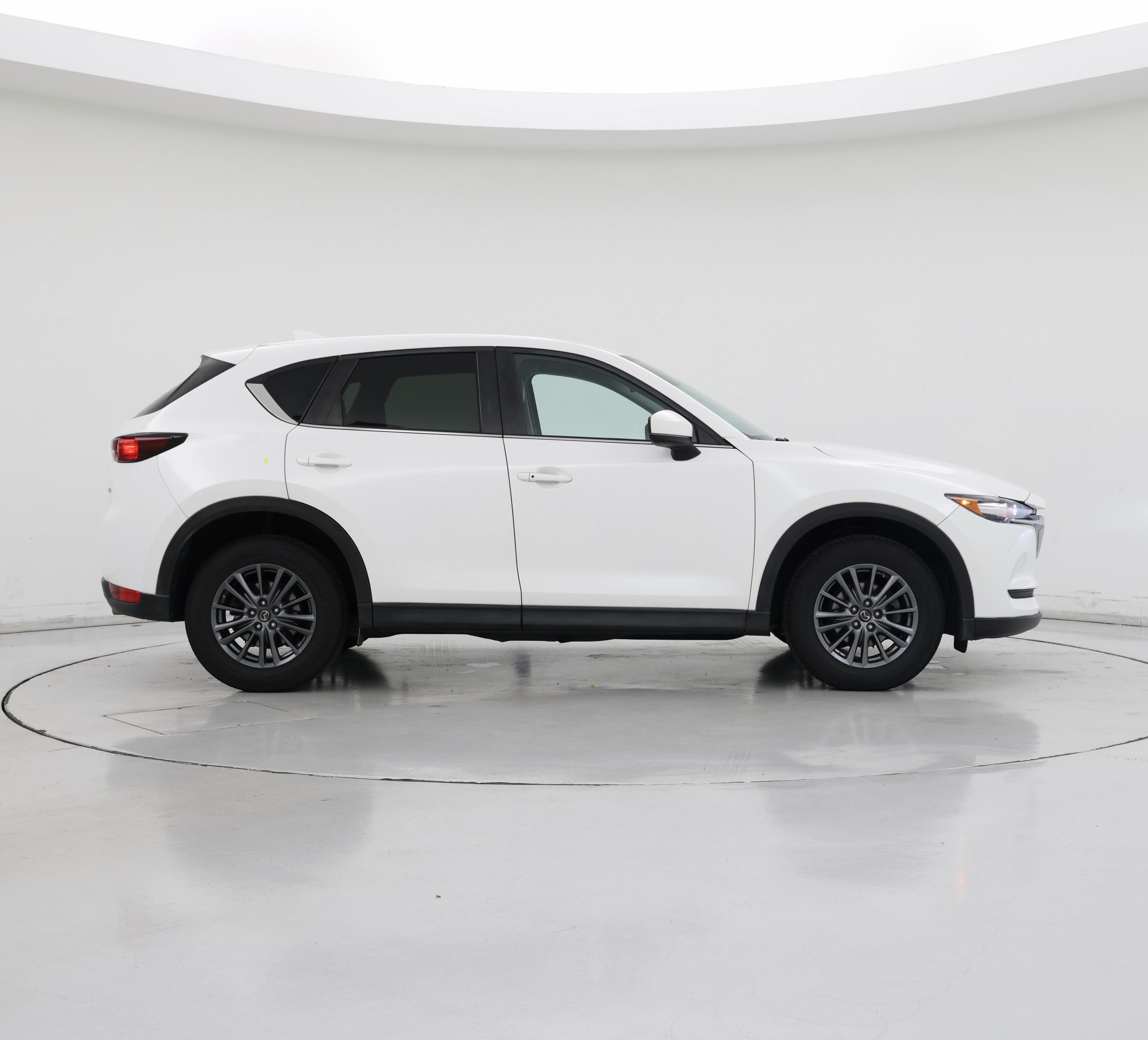Thumbnail: 2017 Mazda CX-5 - 7