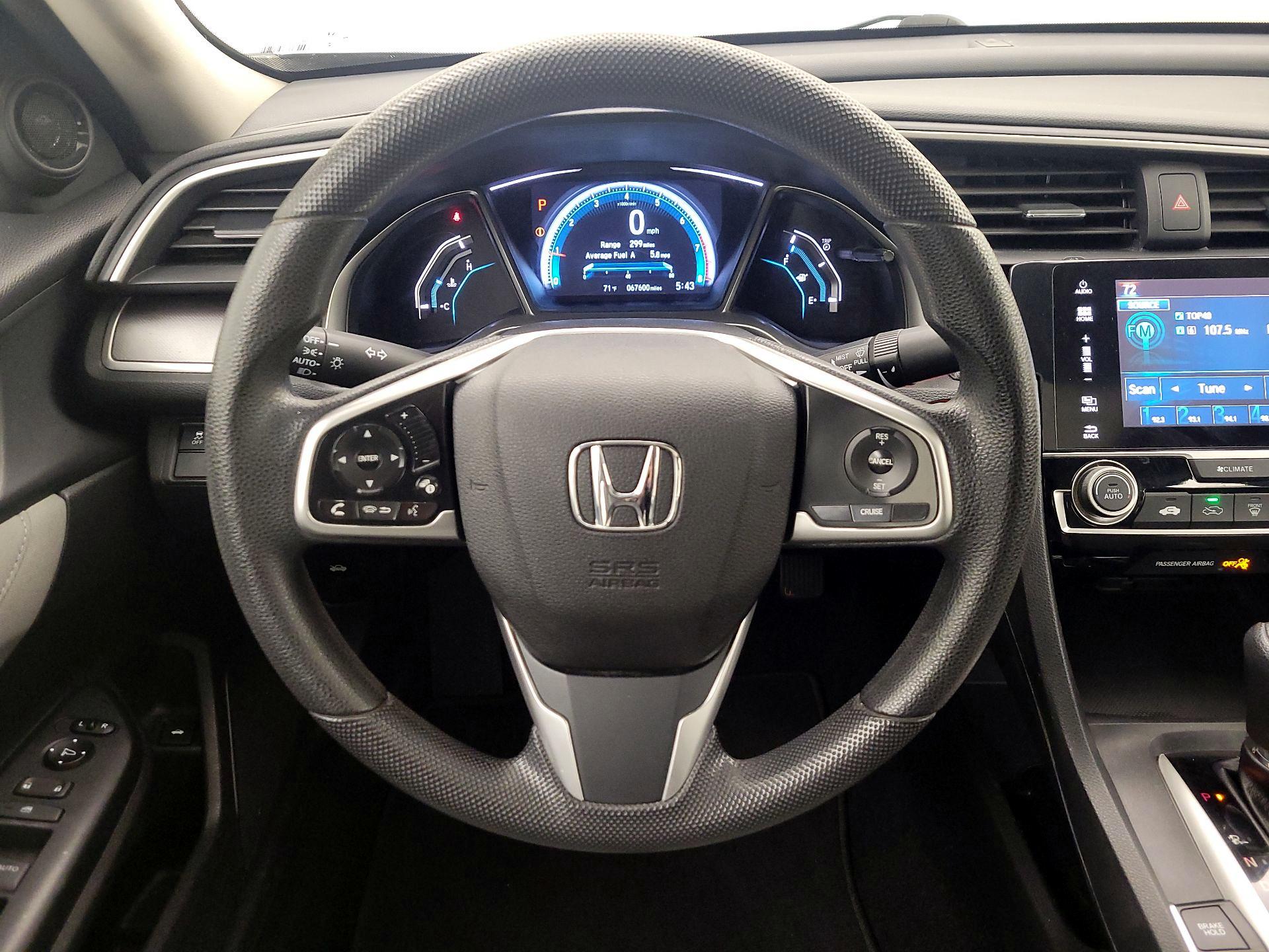 Thumbnail: 2016 Honda Civic - 10