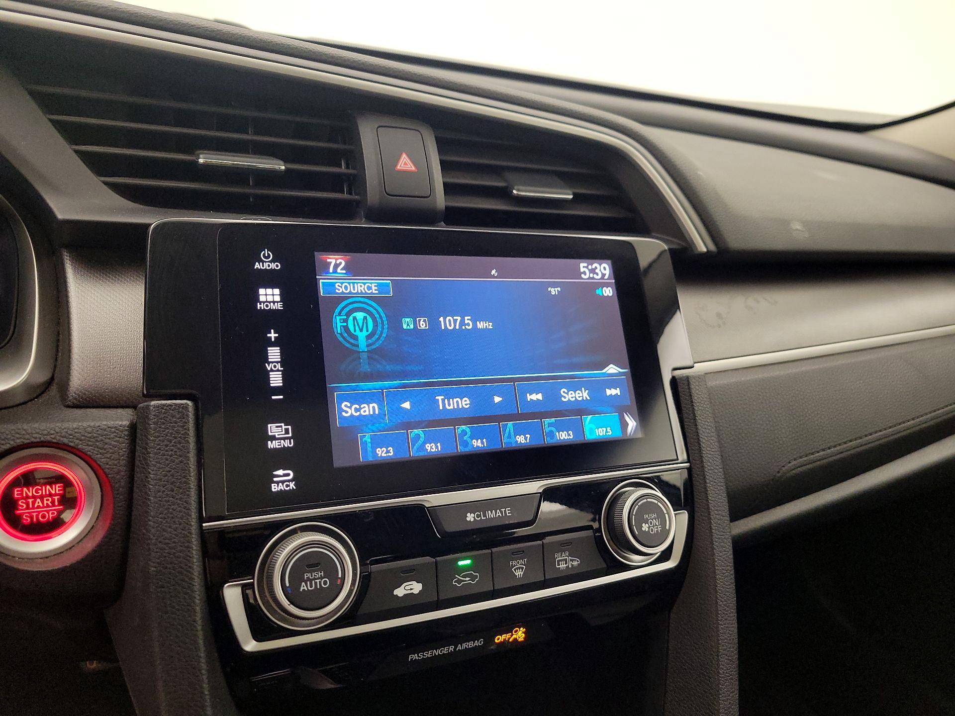 Thumbnail: 2016 Honda Civic - 15