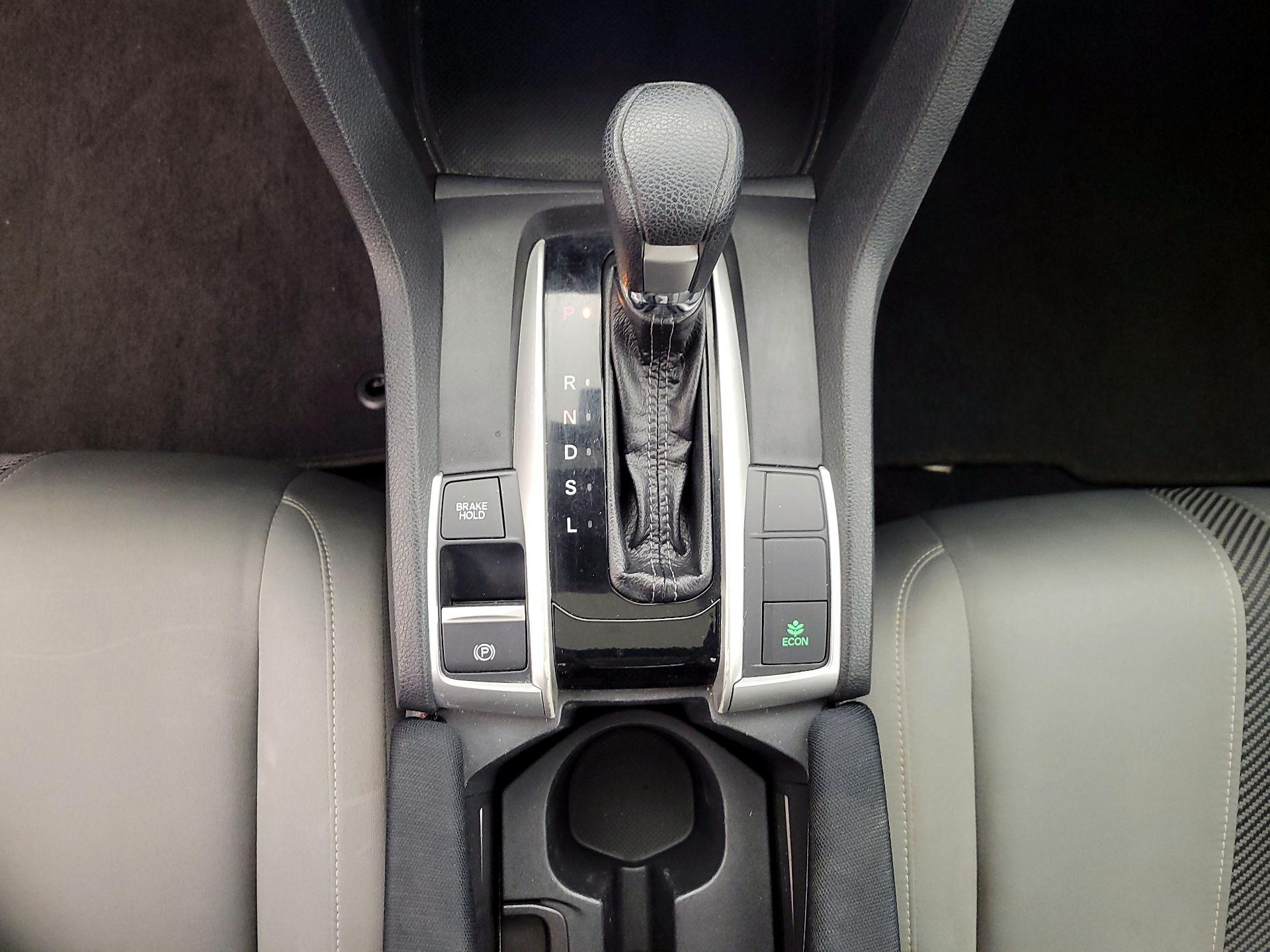 Thumbnail: 2016 Honda Civic - 17