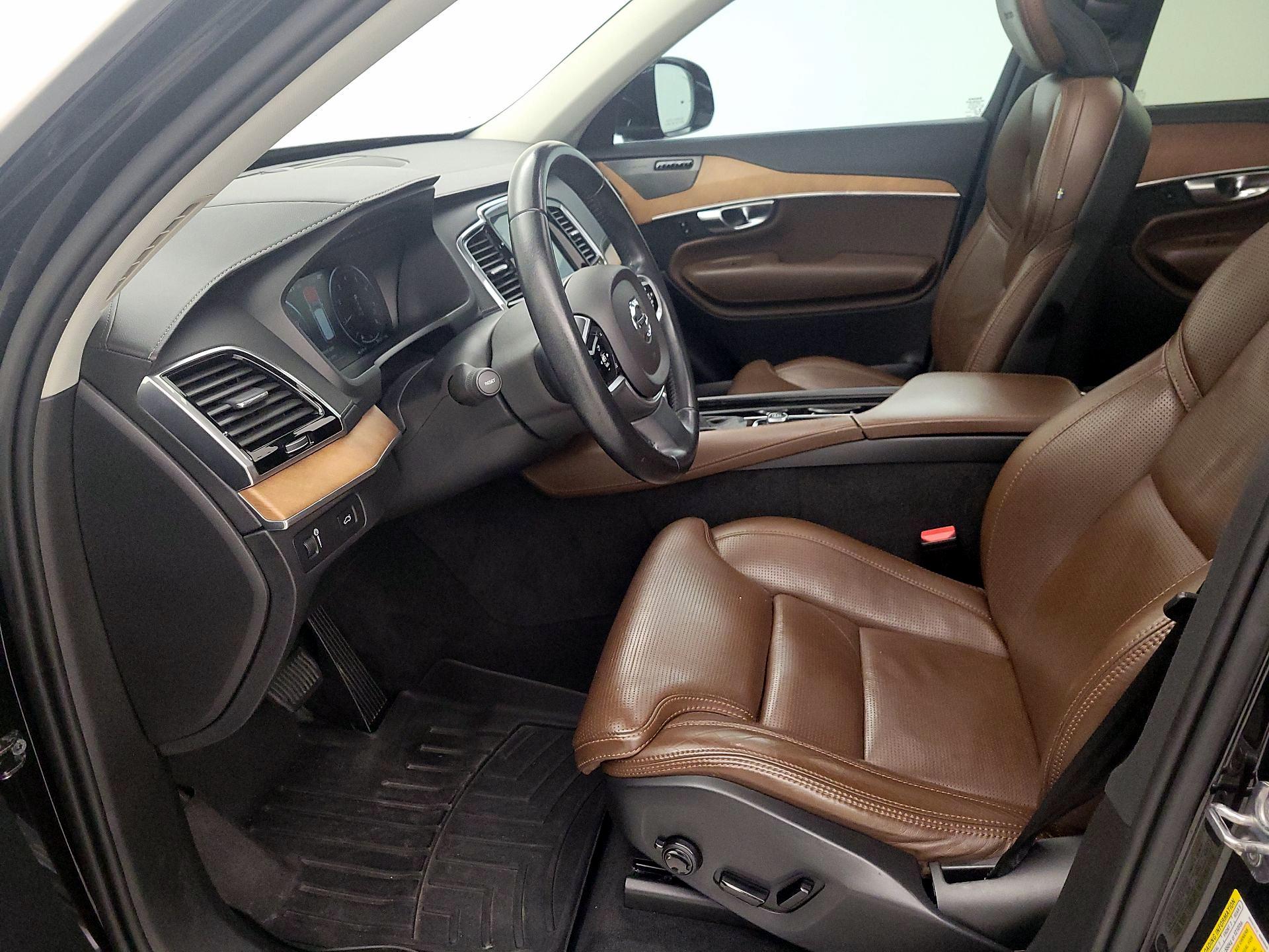 Thumbnail: 2019 Volvo XC90 - 11