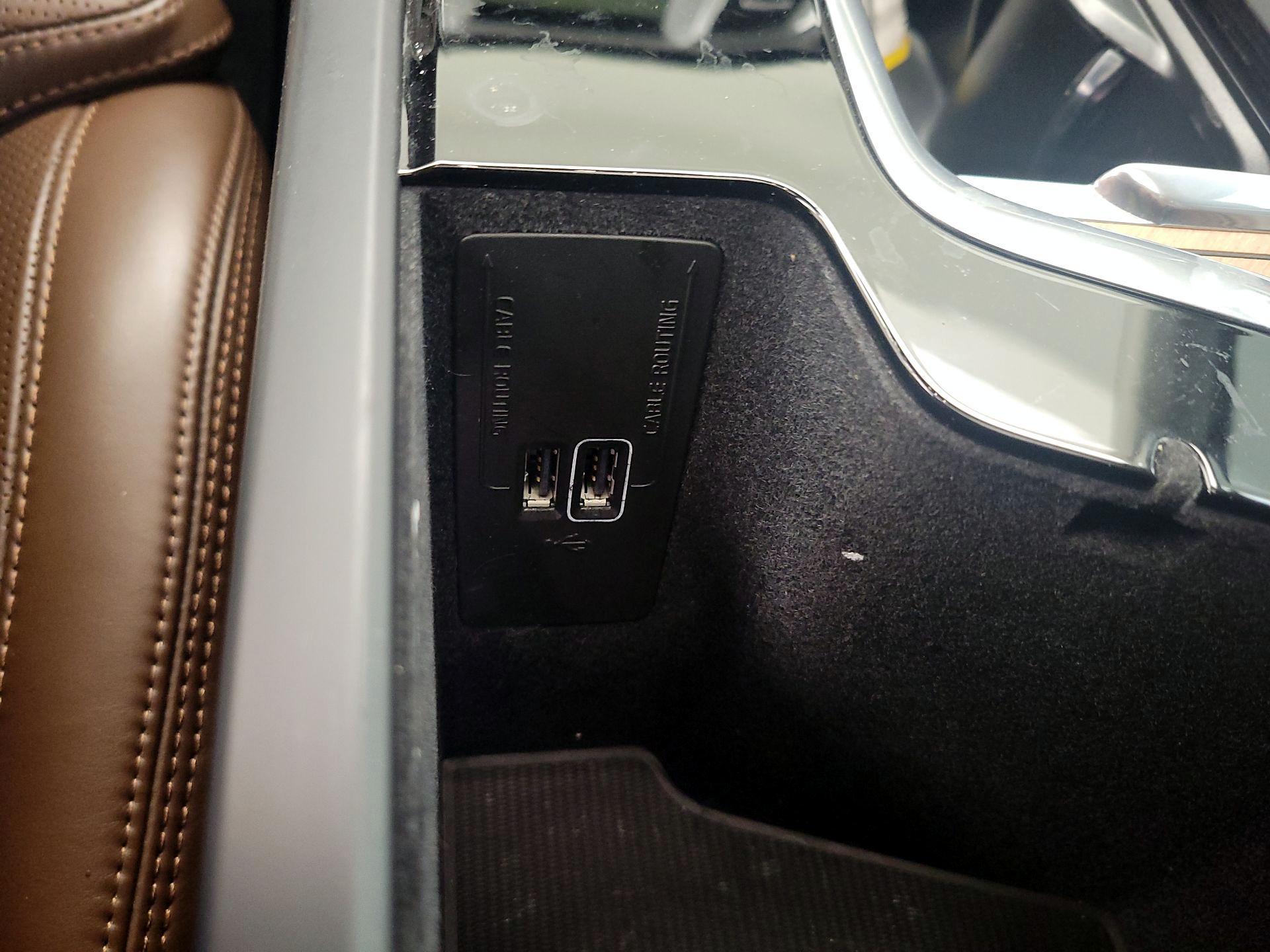 Thumbnail: 2019 Volvo XC90 - 19