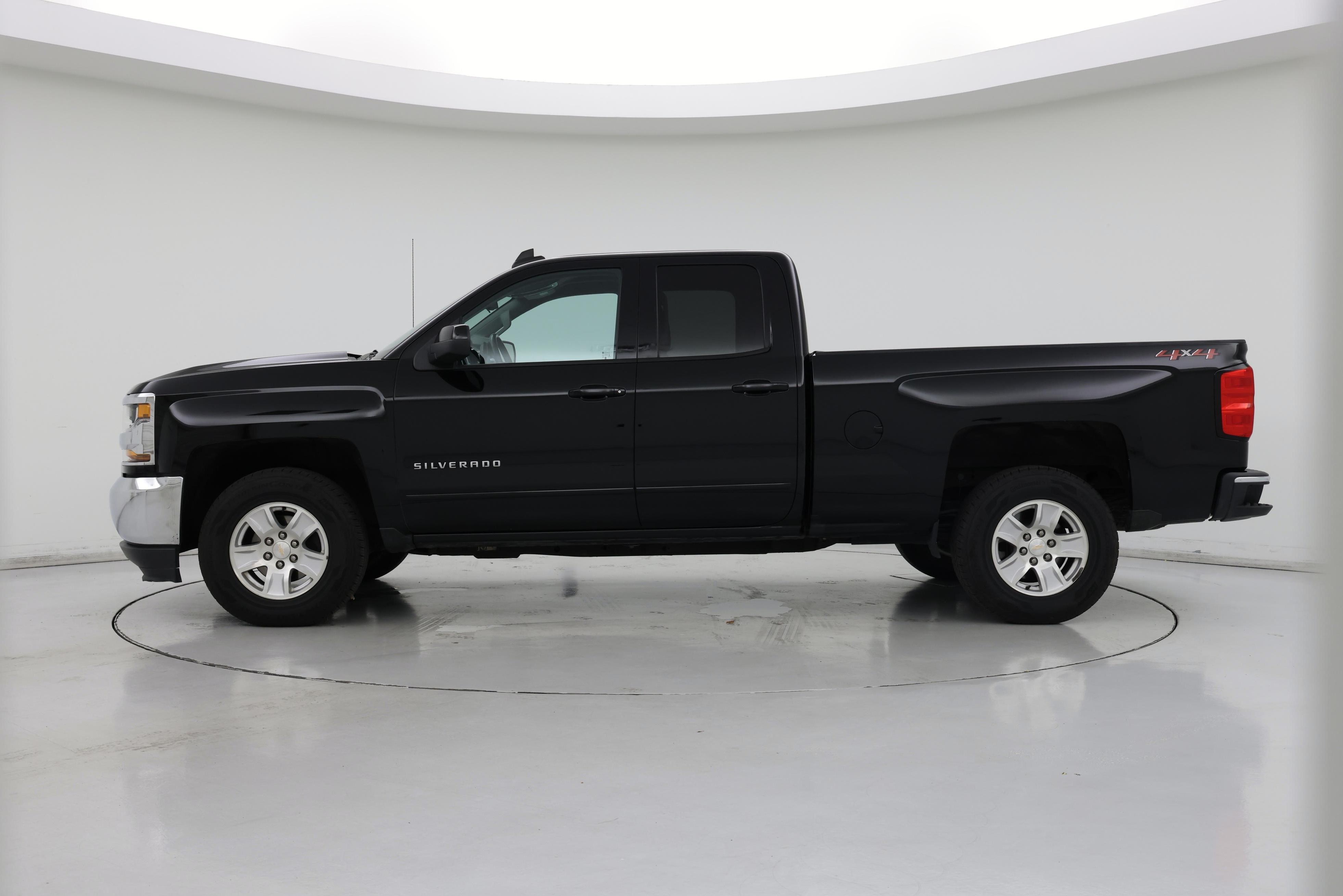 Thumbnail: 2019 Chevrolet Silverado 1500 - 3