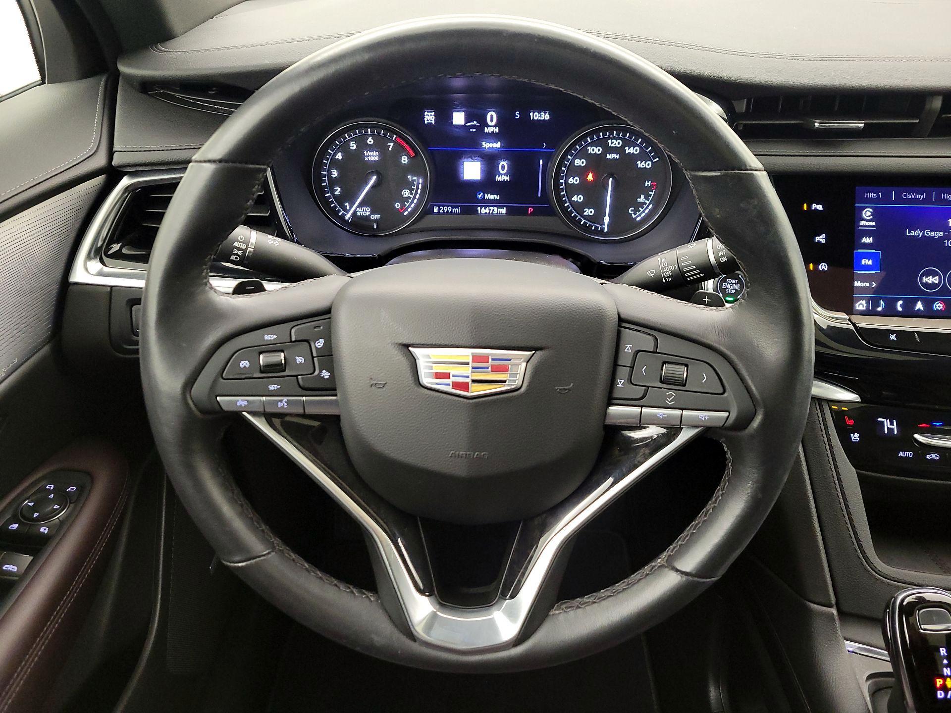 Thumbnail: 2024 Cadillac XT6 - 10