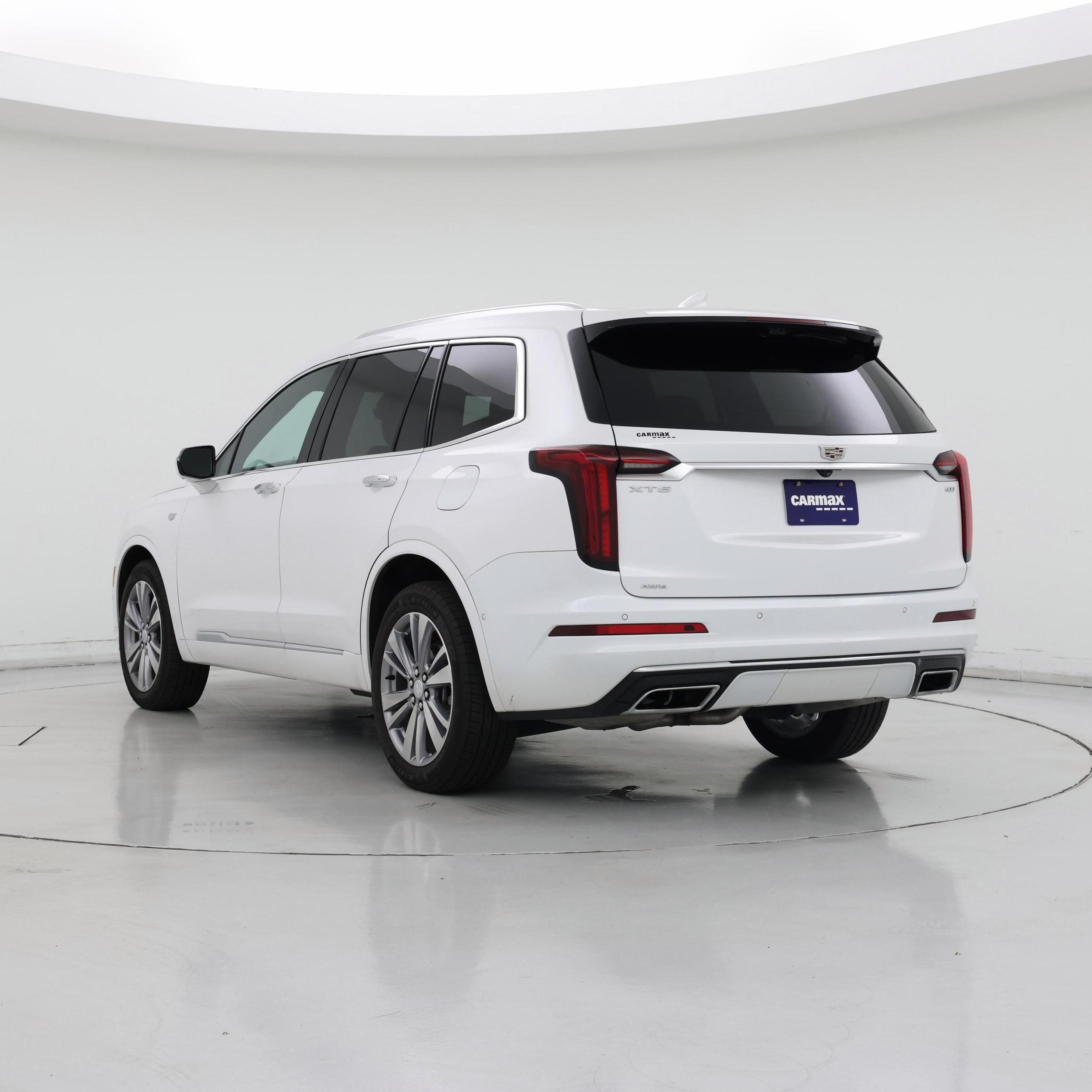 Thumbnail: 2024 Cadillac XT6 - 2