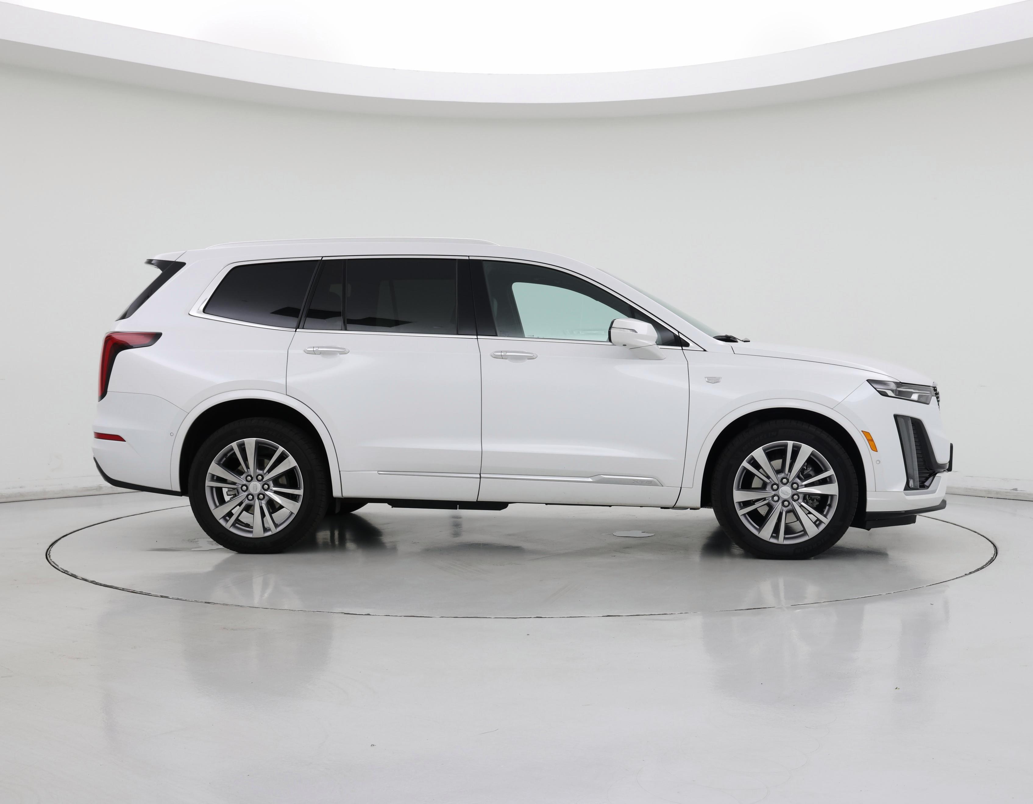 Thumbnail: 2024 Cadillac XT6 - 7