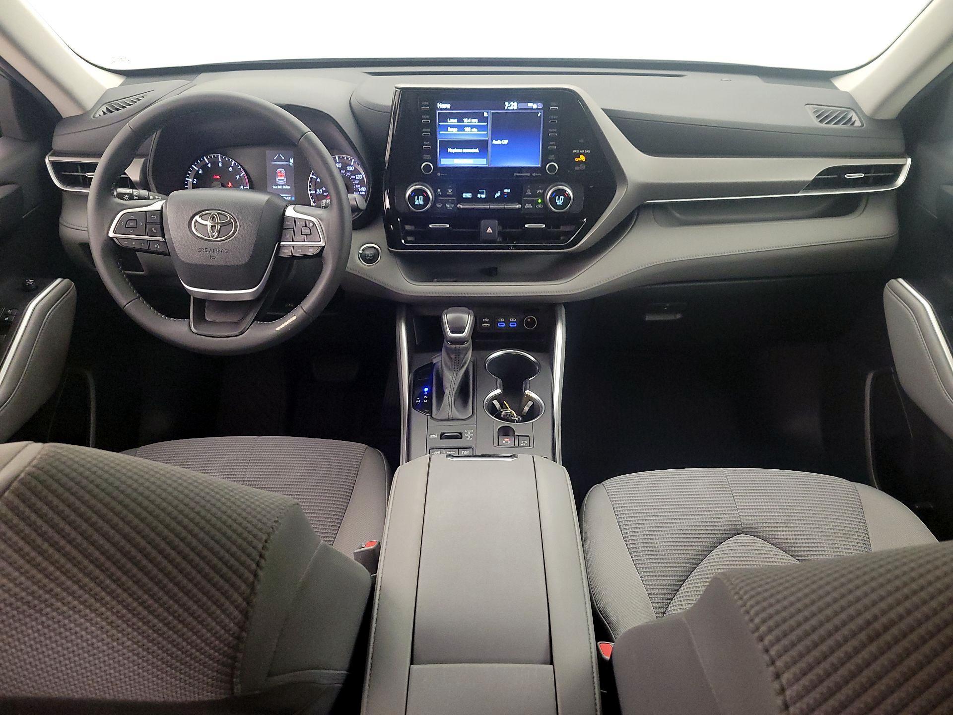 Thumbnail: 2022 Toyota Highlander - 9