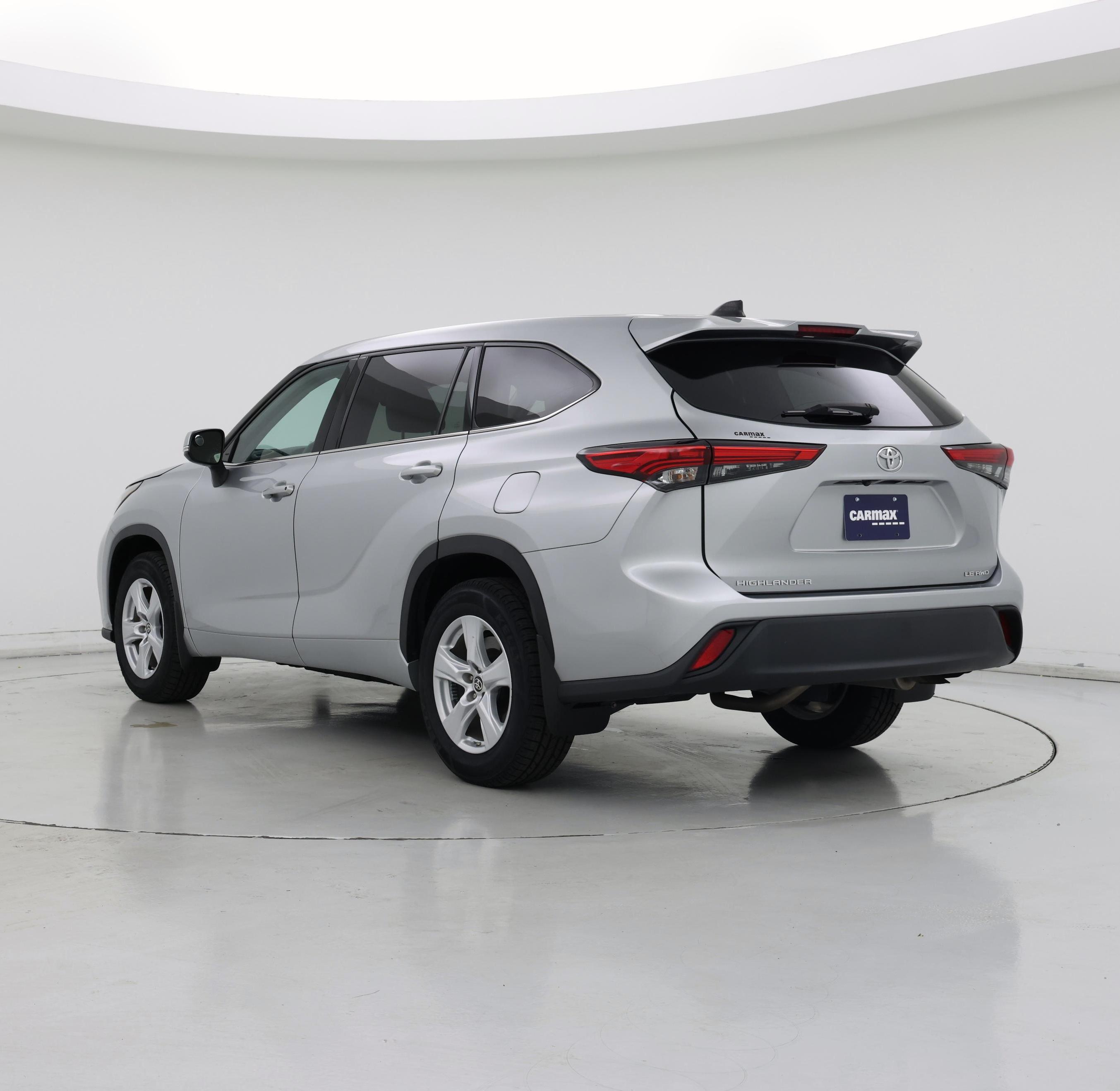 Thumbnail: 2022 Toyota Highlander - 2