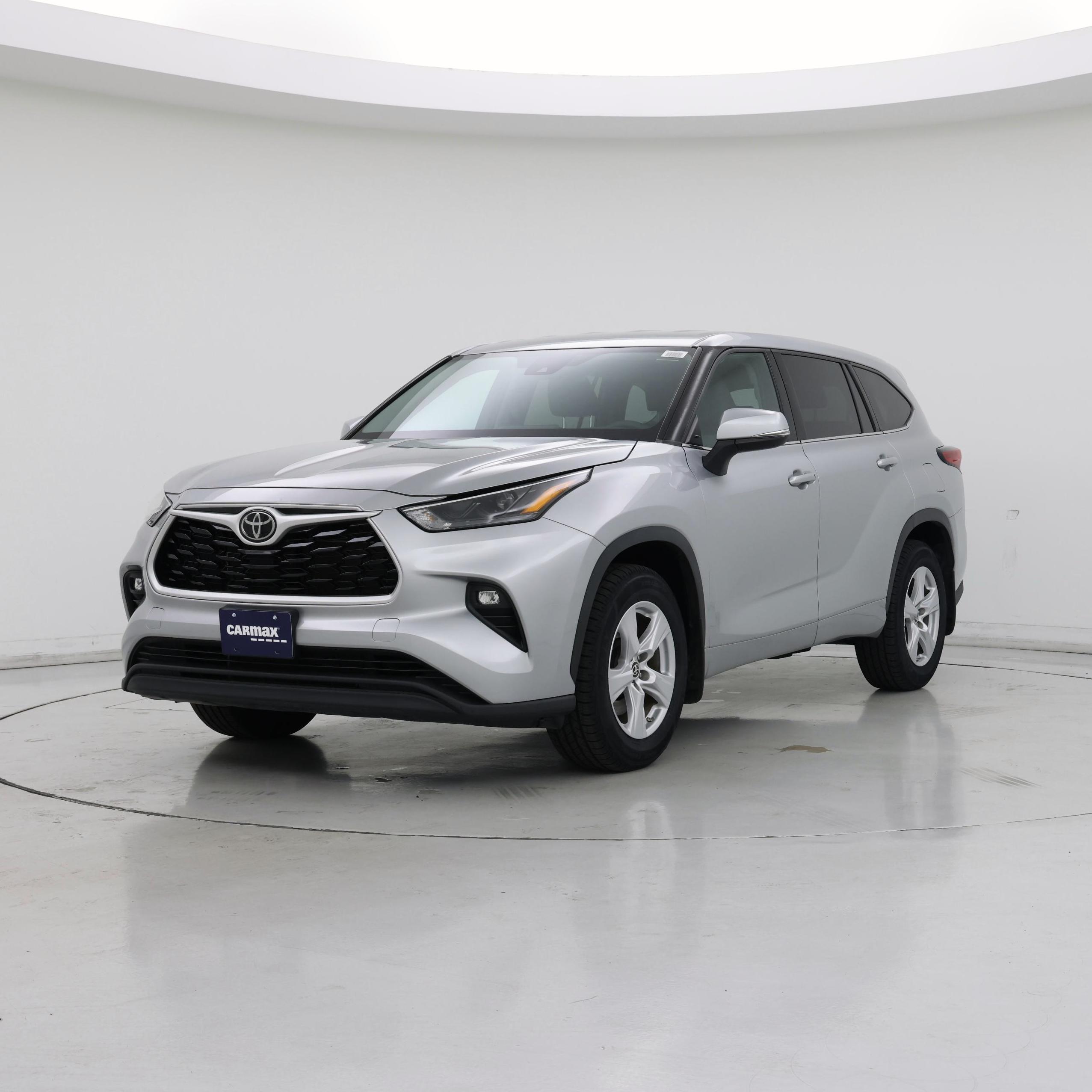 Thumbnail: 2022 Toyota Highlander - 4