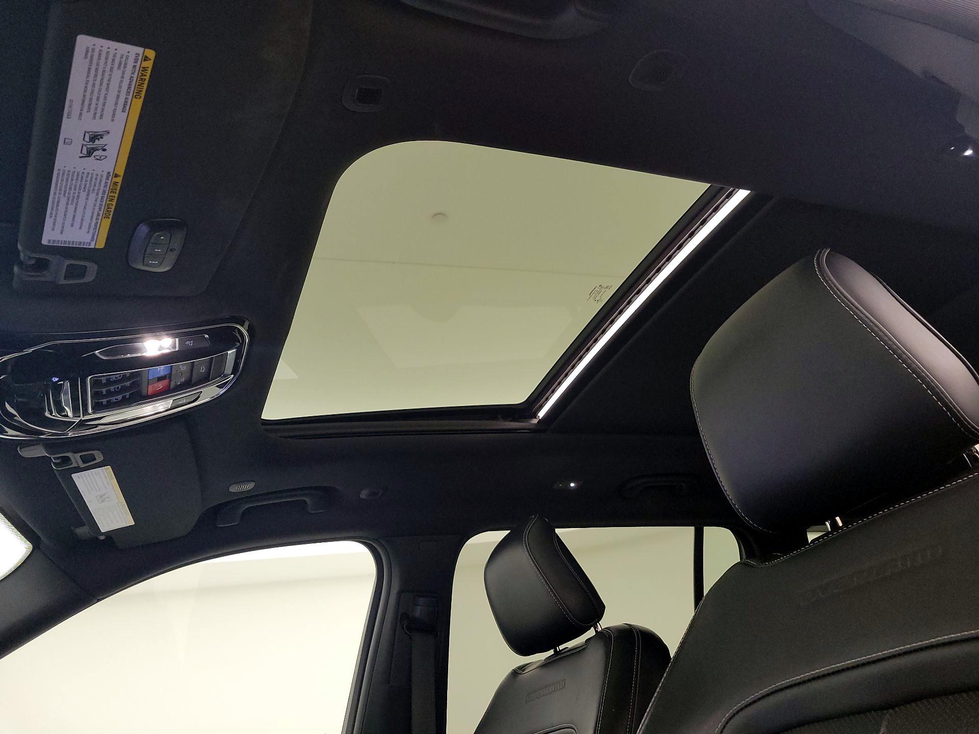 Thumbnail: 2023 Jeep Grand Cherokee L - 20