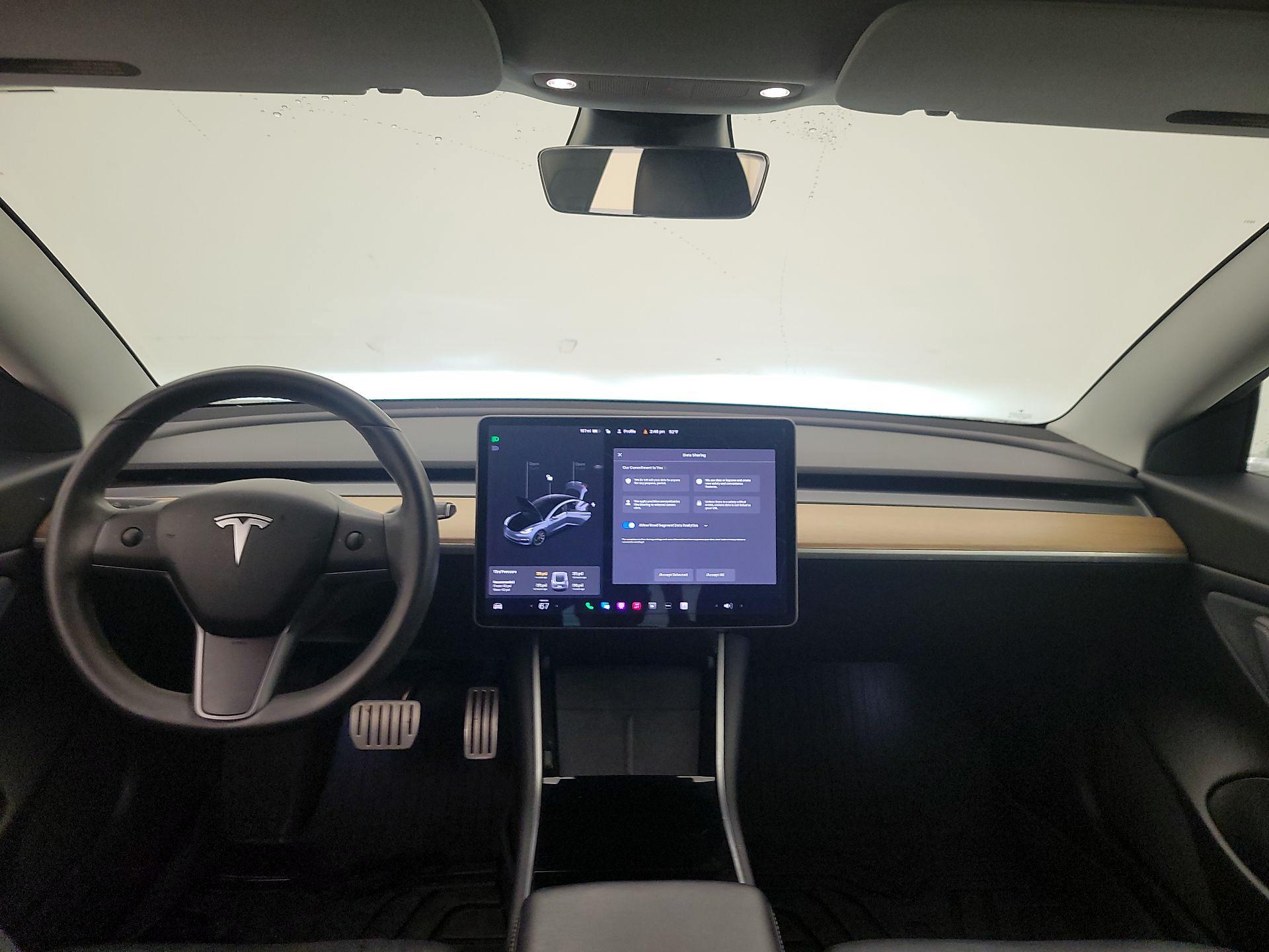 Thumbnail: 2020 Tesla Model 3 - 9