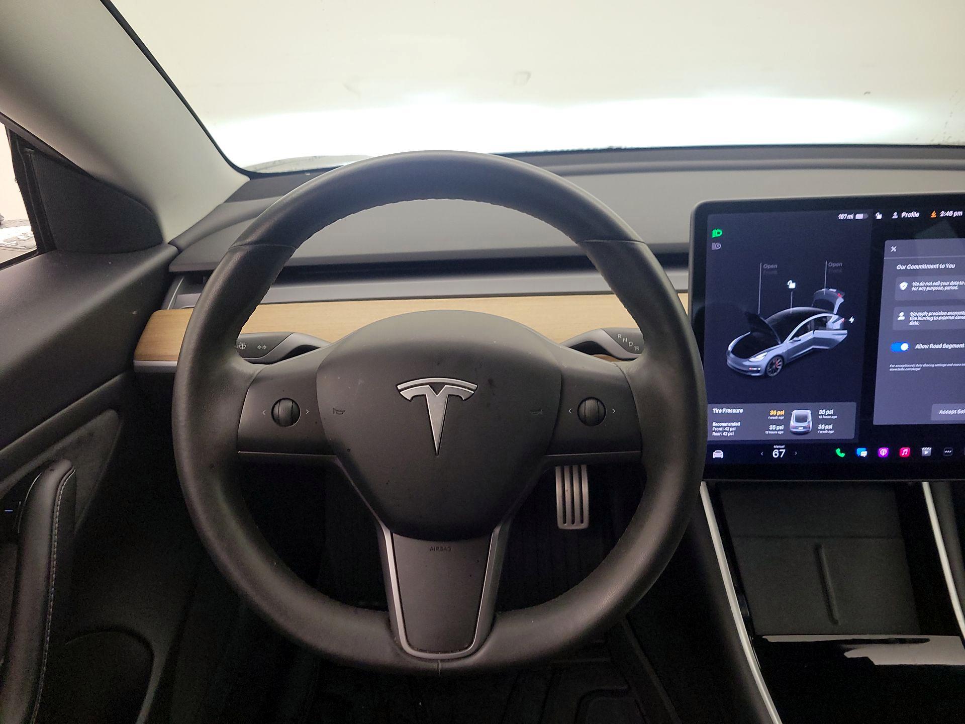 Thumbnail: 2020 Tesla Model 3 - 10