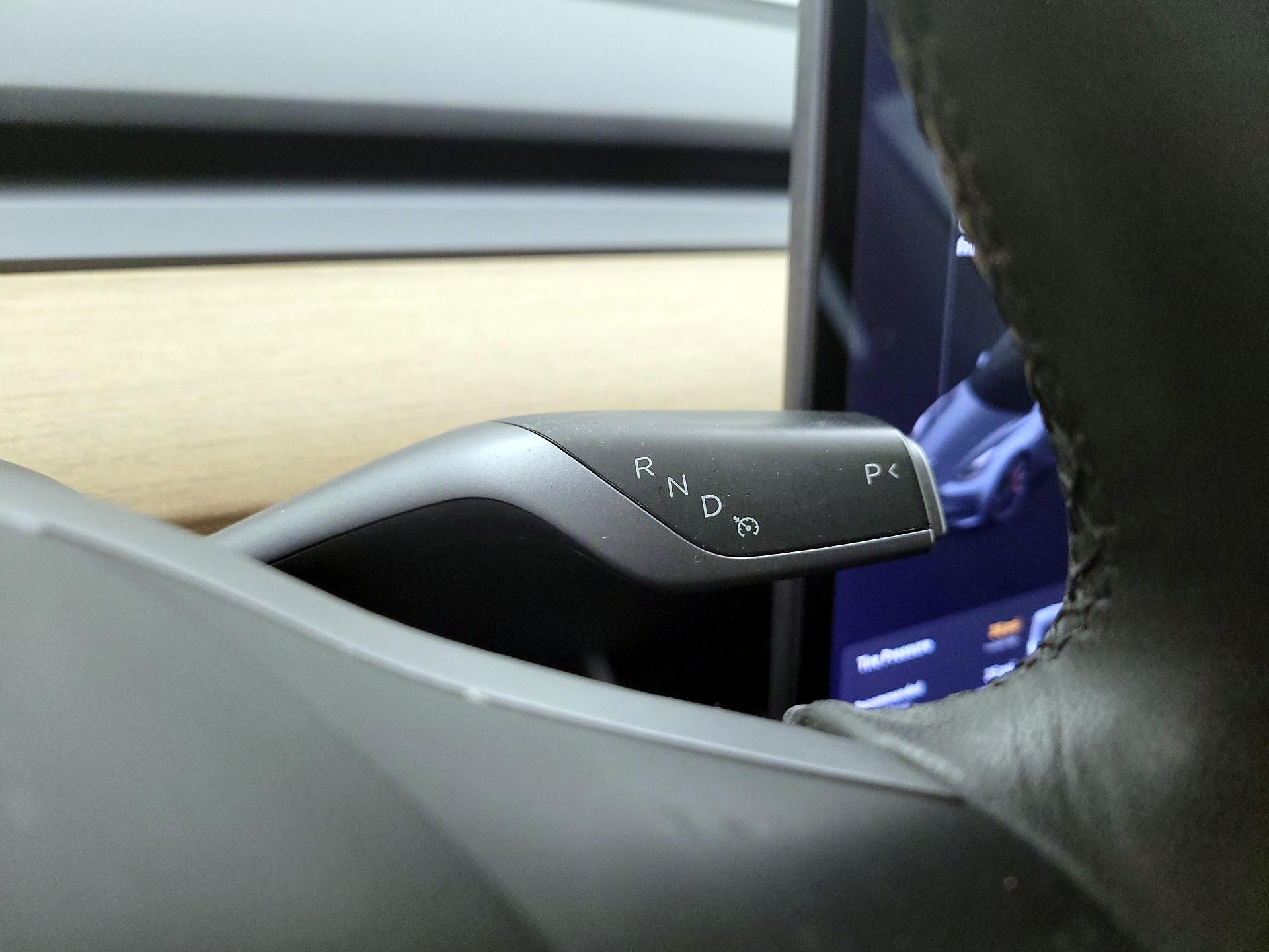 Thumbnail: 2020 Tesla Model 3 - 17