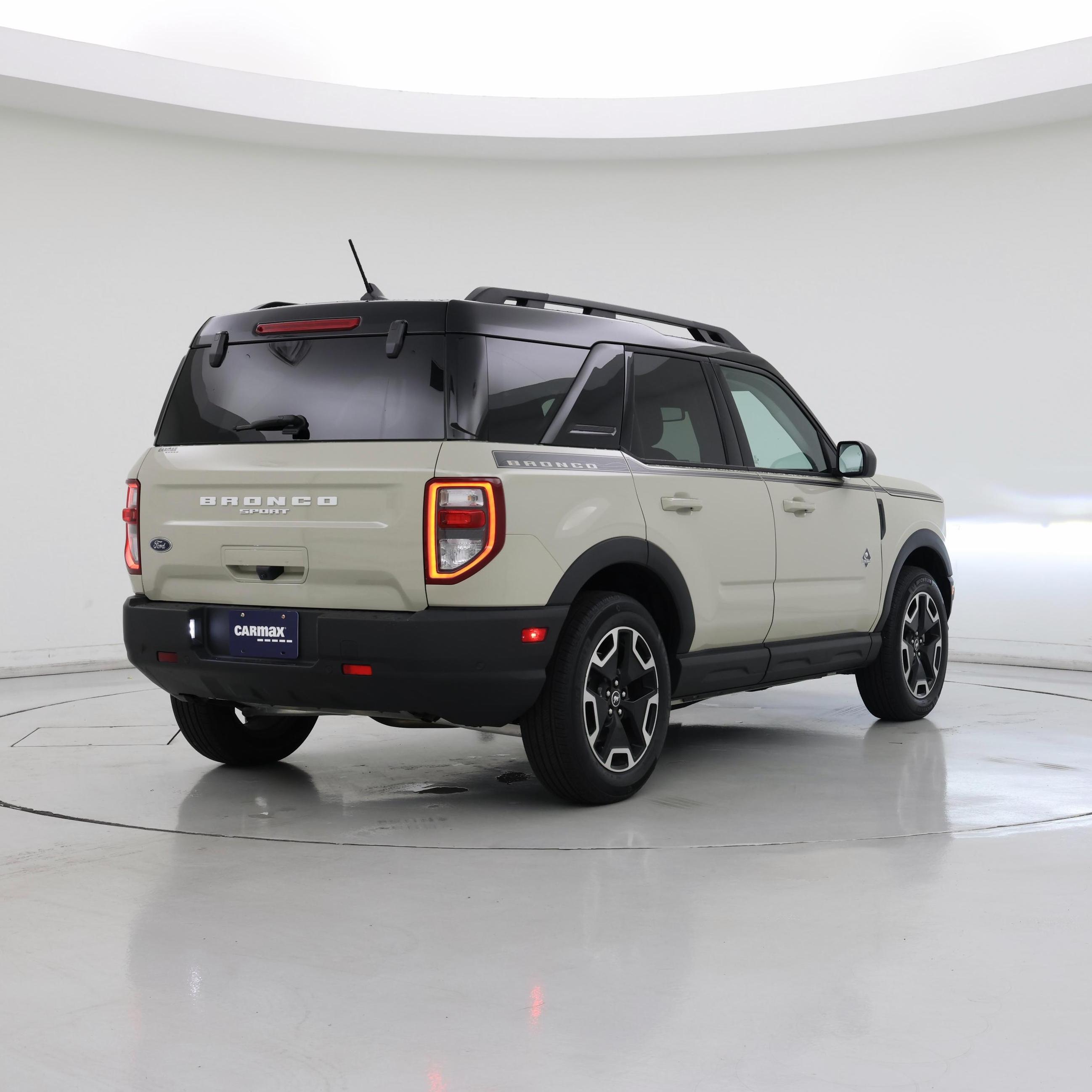 Thumbnail: 2024 Ford Bronco Sport - 8