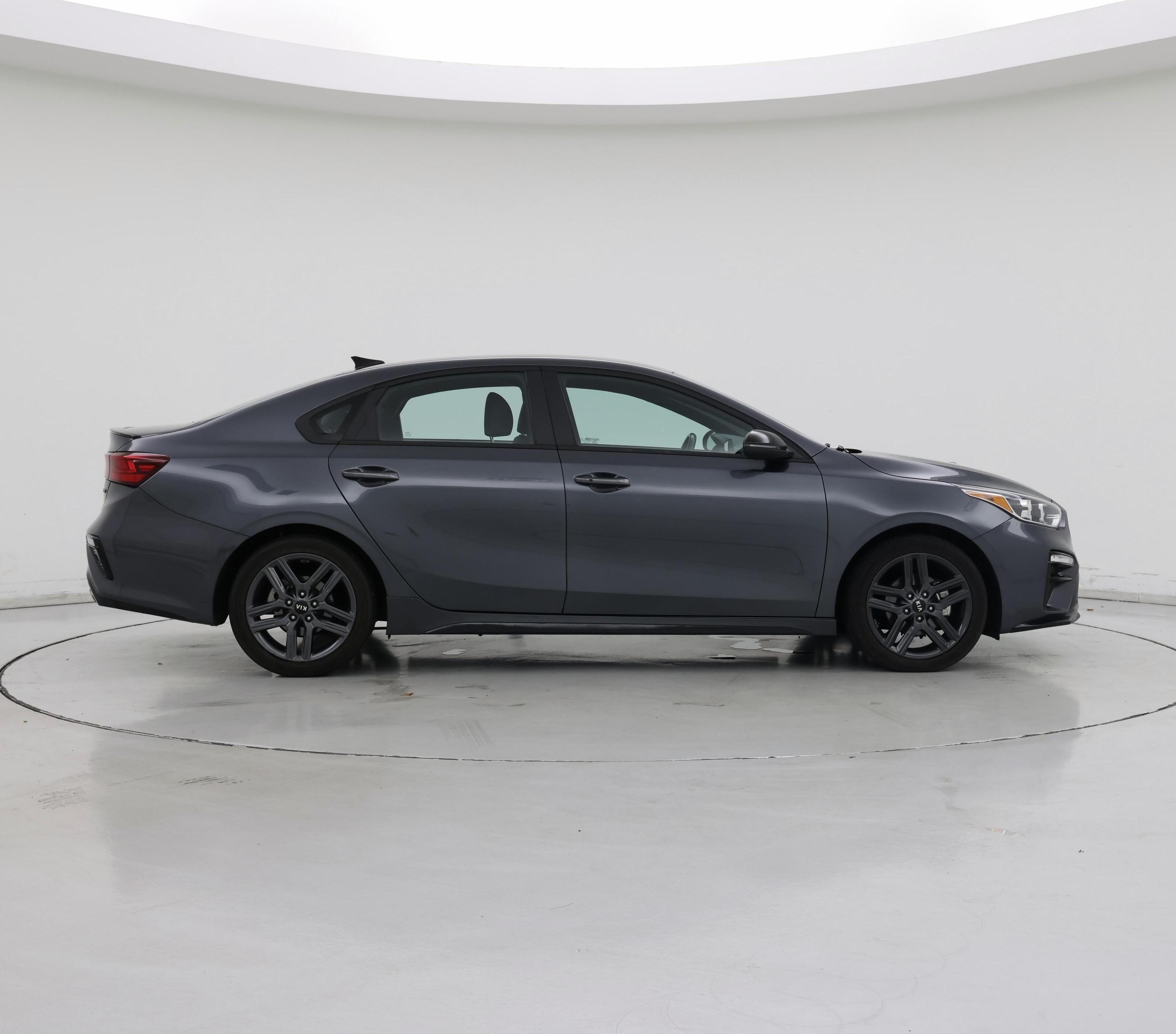 Thumbnail: 2021 Kia Forte - 7