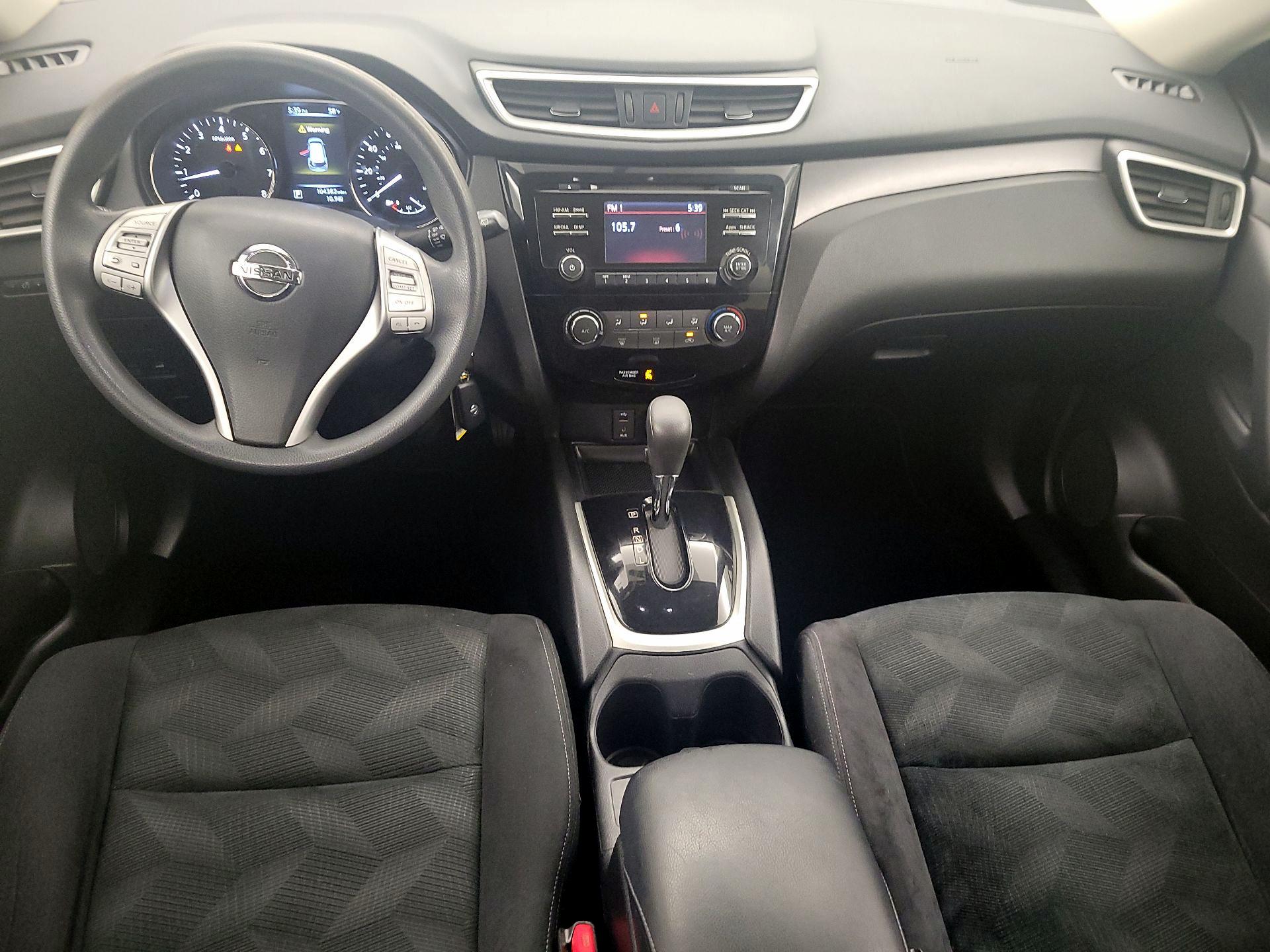 Thumbnail: 2016 Nissan Rogue - 9