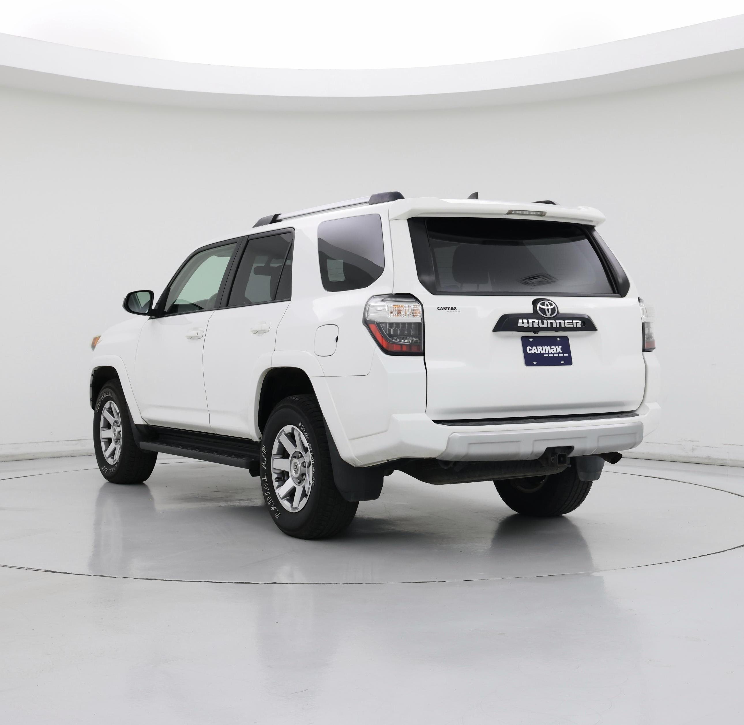 Thumbnail: 2016 Toyota 4Runner - 2
