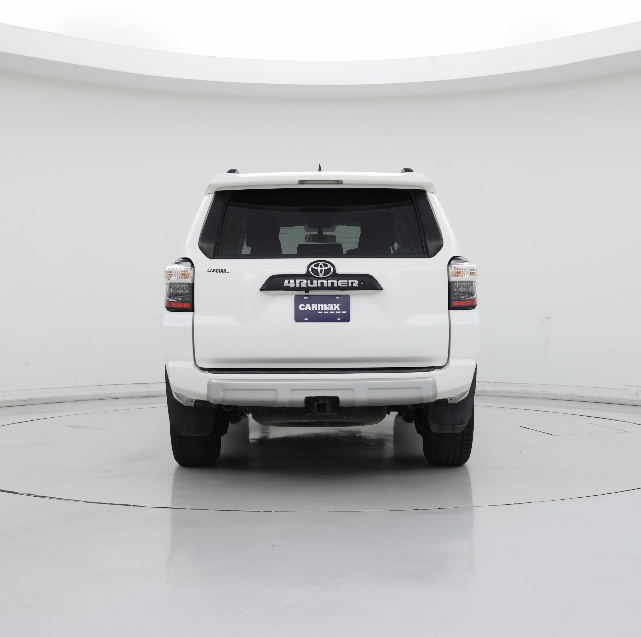 Thumbnail: 2016 Toyota 4Runner - 6