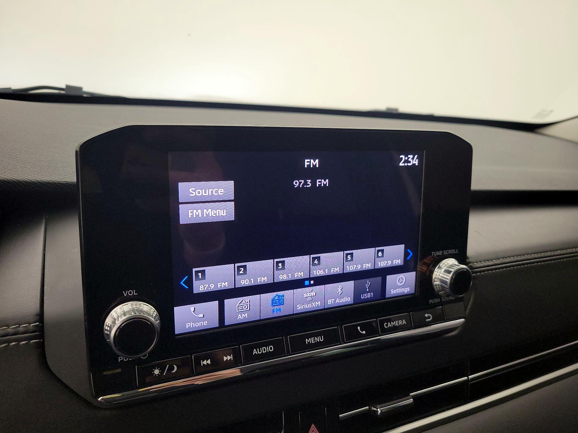 Thumbnail: 2022 Mitsubishi Outlander - 15