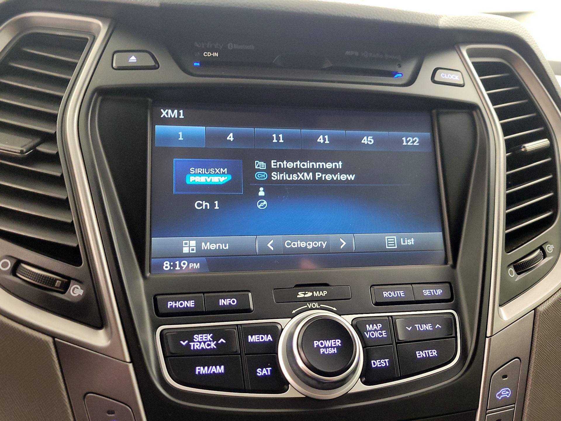 Thumbnail: 2015 Hyundai Santa Fe - 16