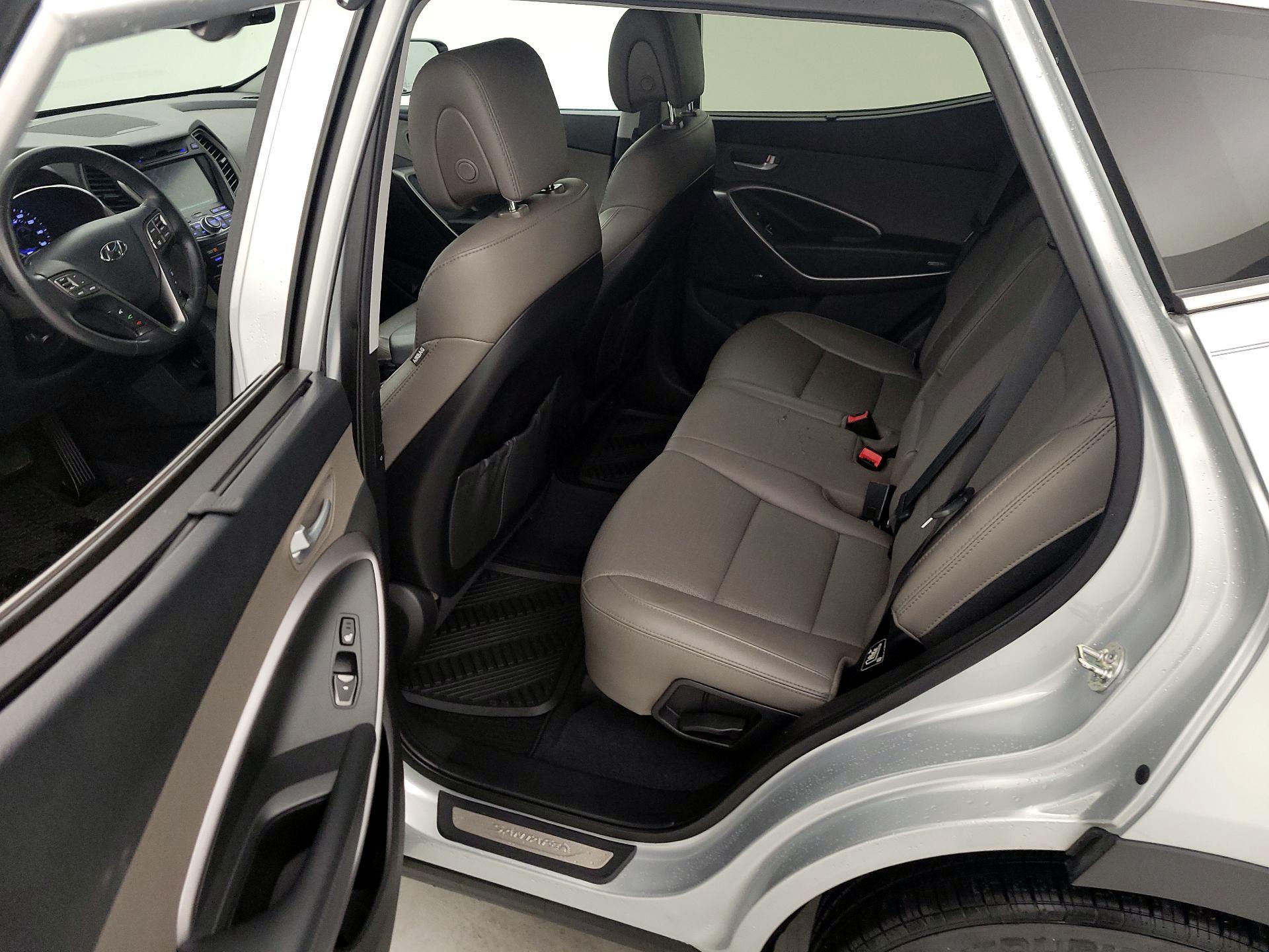 Thumbnail: 2015 Hyundai Santa Fe - 20