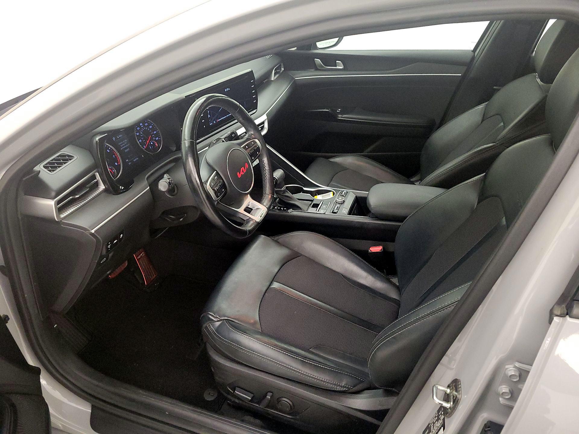 Thumbnail: 2023 Kia K5 - 11