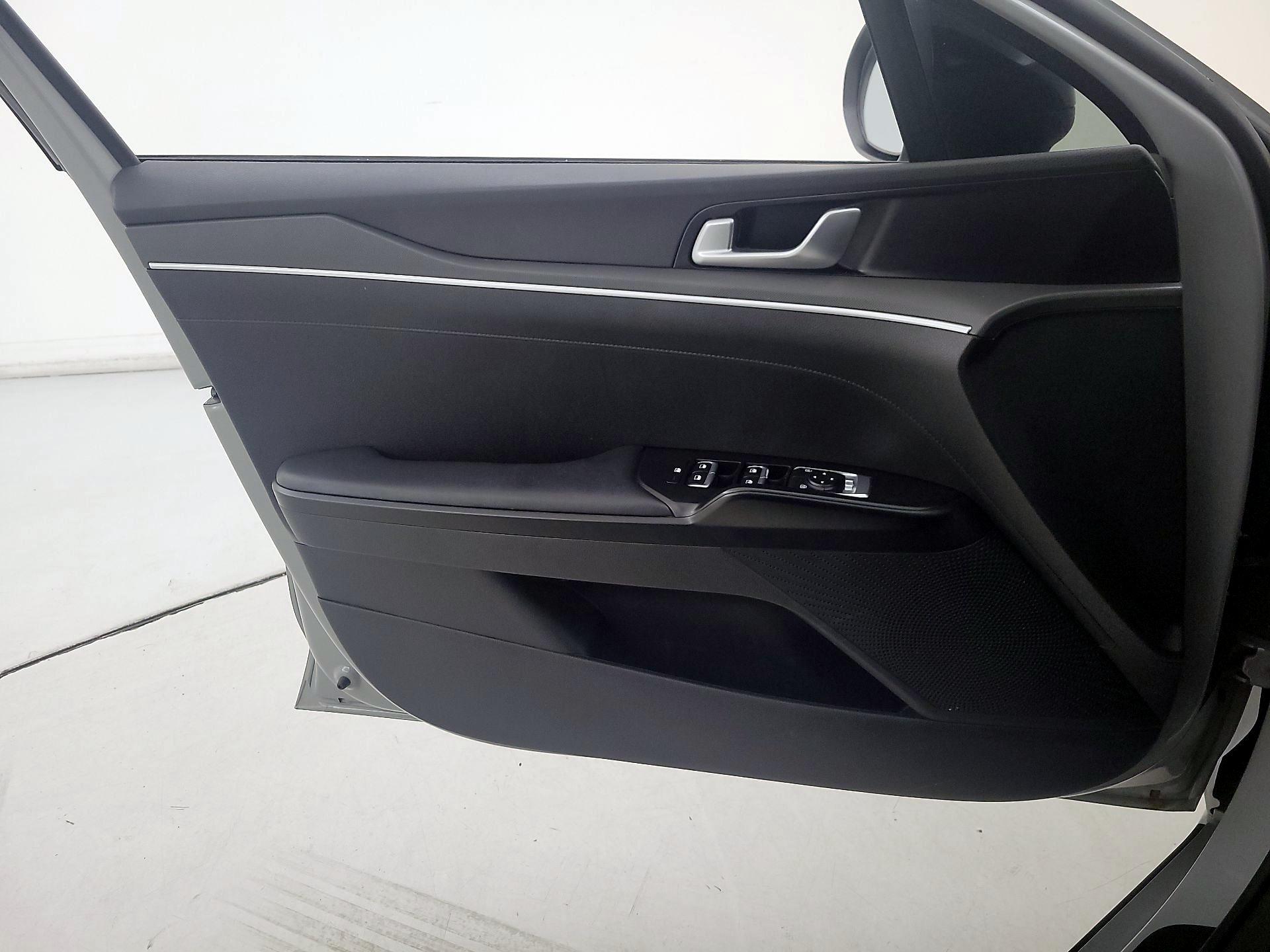 Thumbnail: 2023 Kia K5 - 12