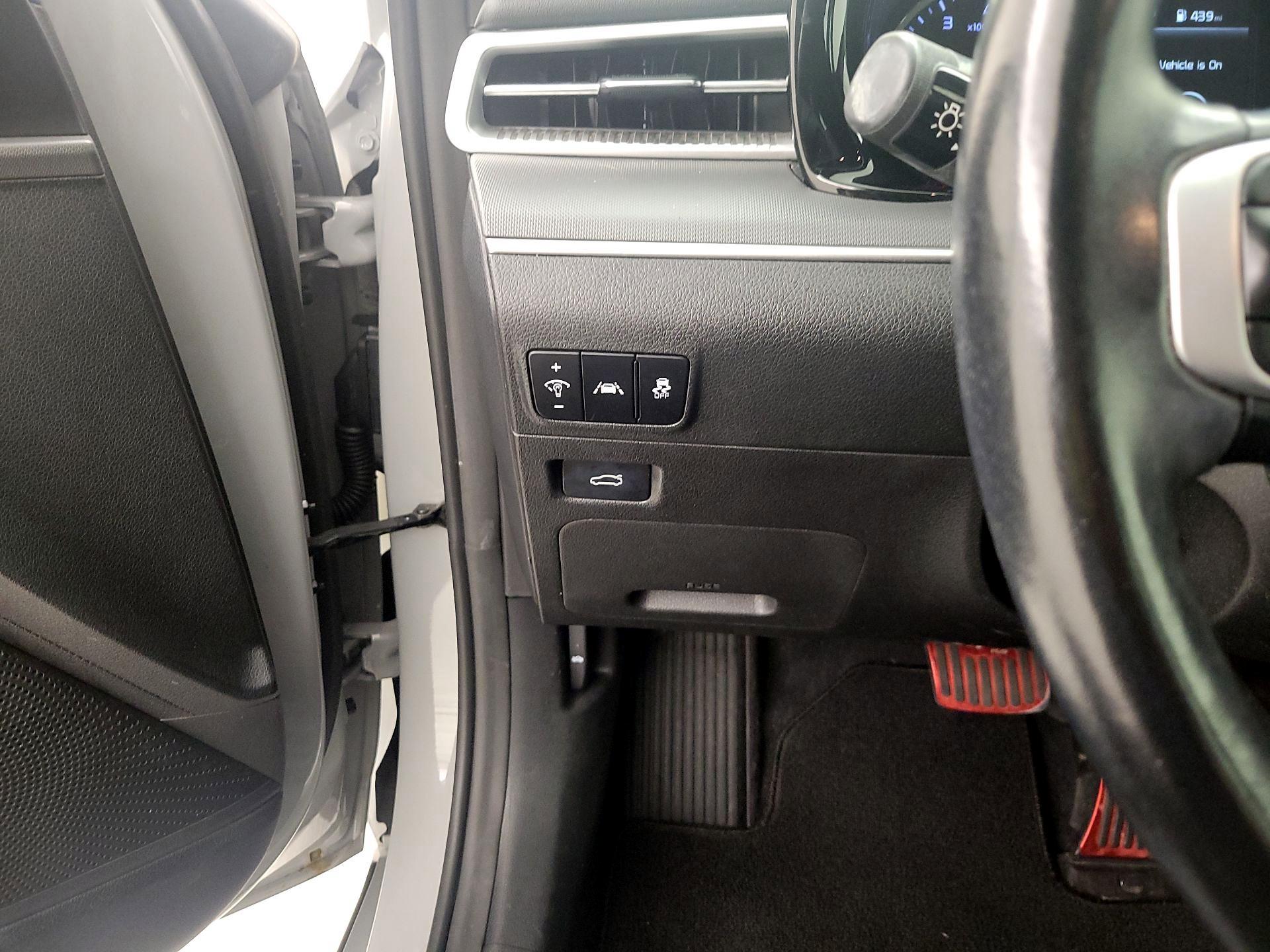 Thumbnail: 2023 Kia K5 - 13