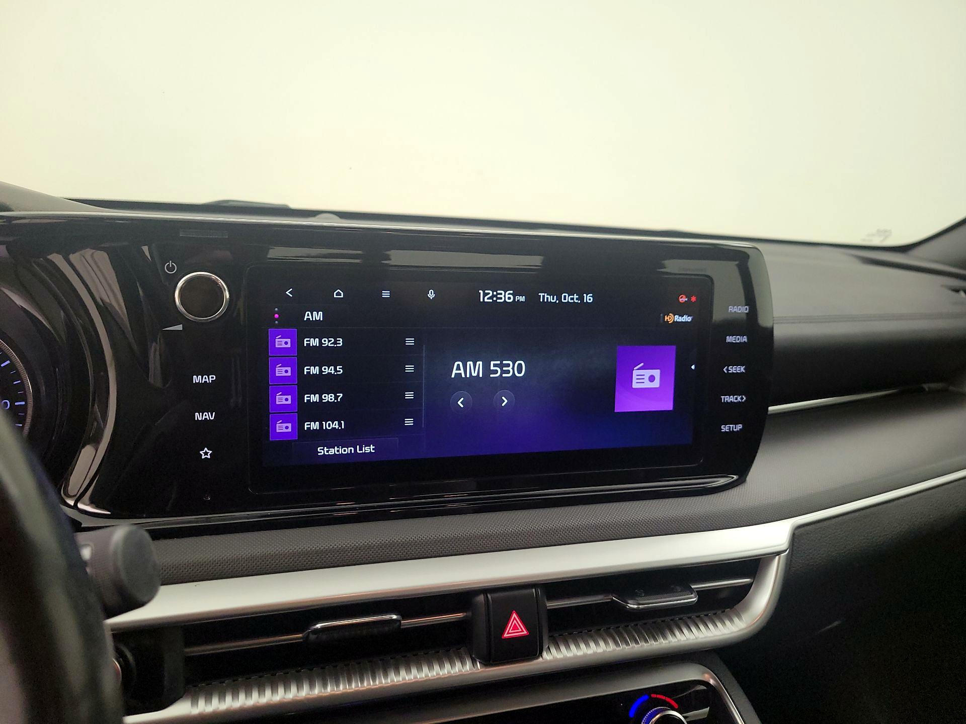 Thumbnail: 2023 Kia K5 - 16