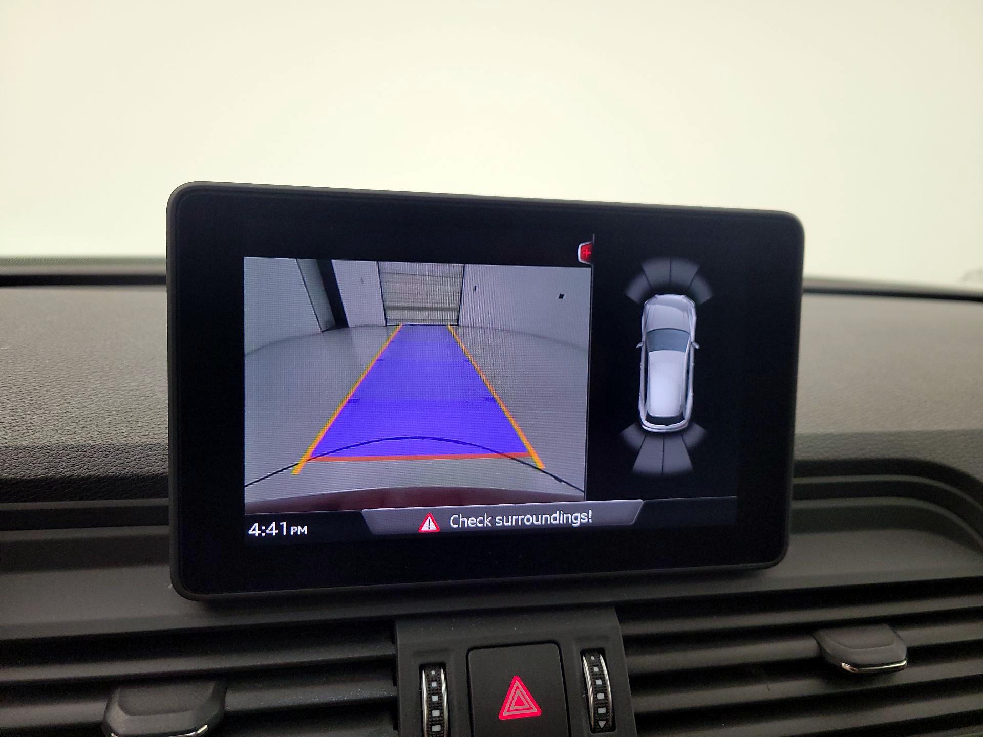 Thumbnail: 2018 Audi SQ5 - 14