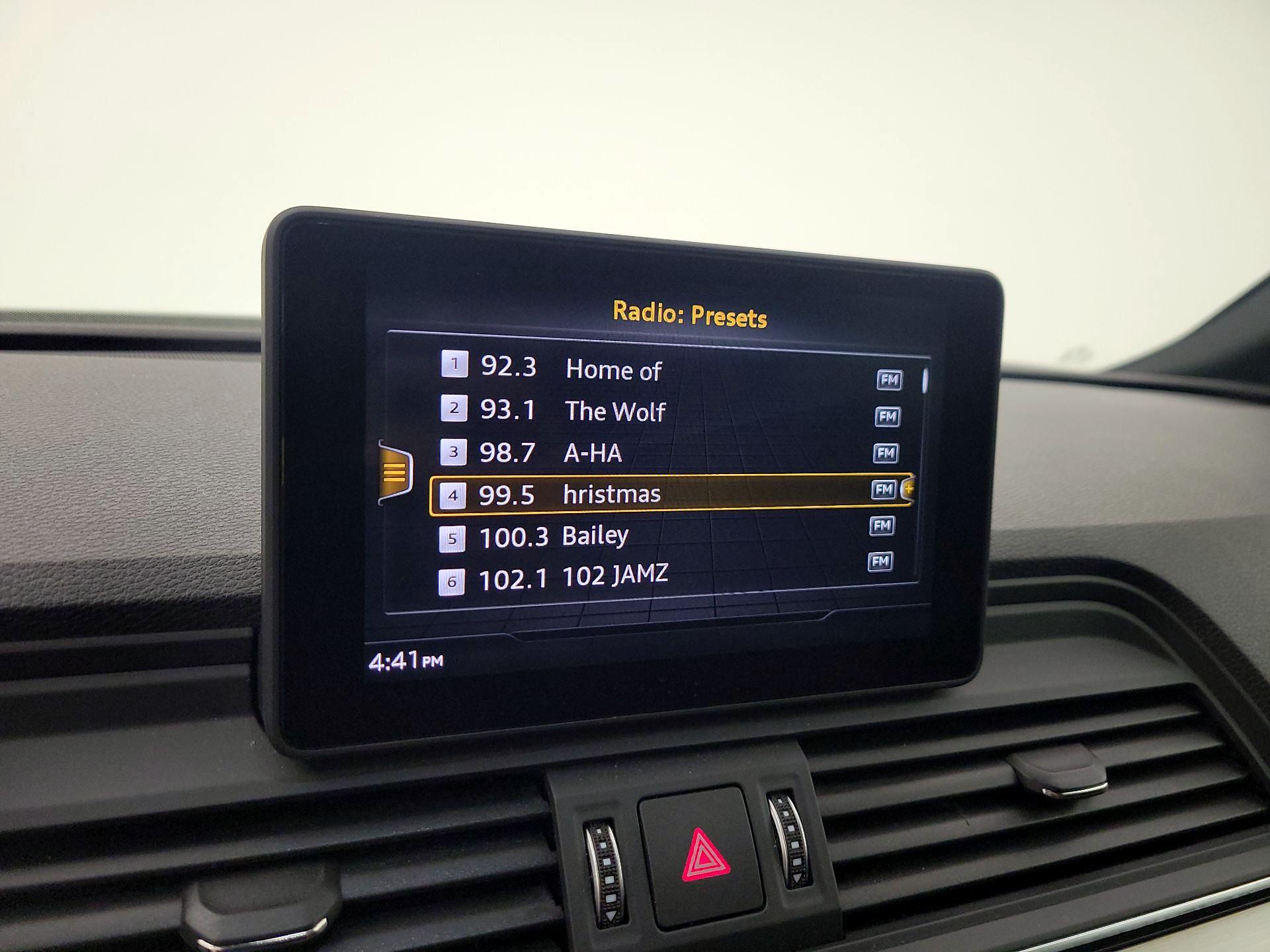 Thumbnail: 2018 Audi SQ5 - 15