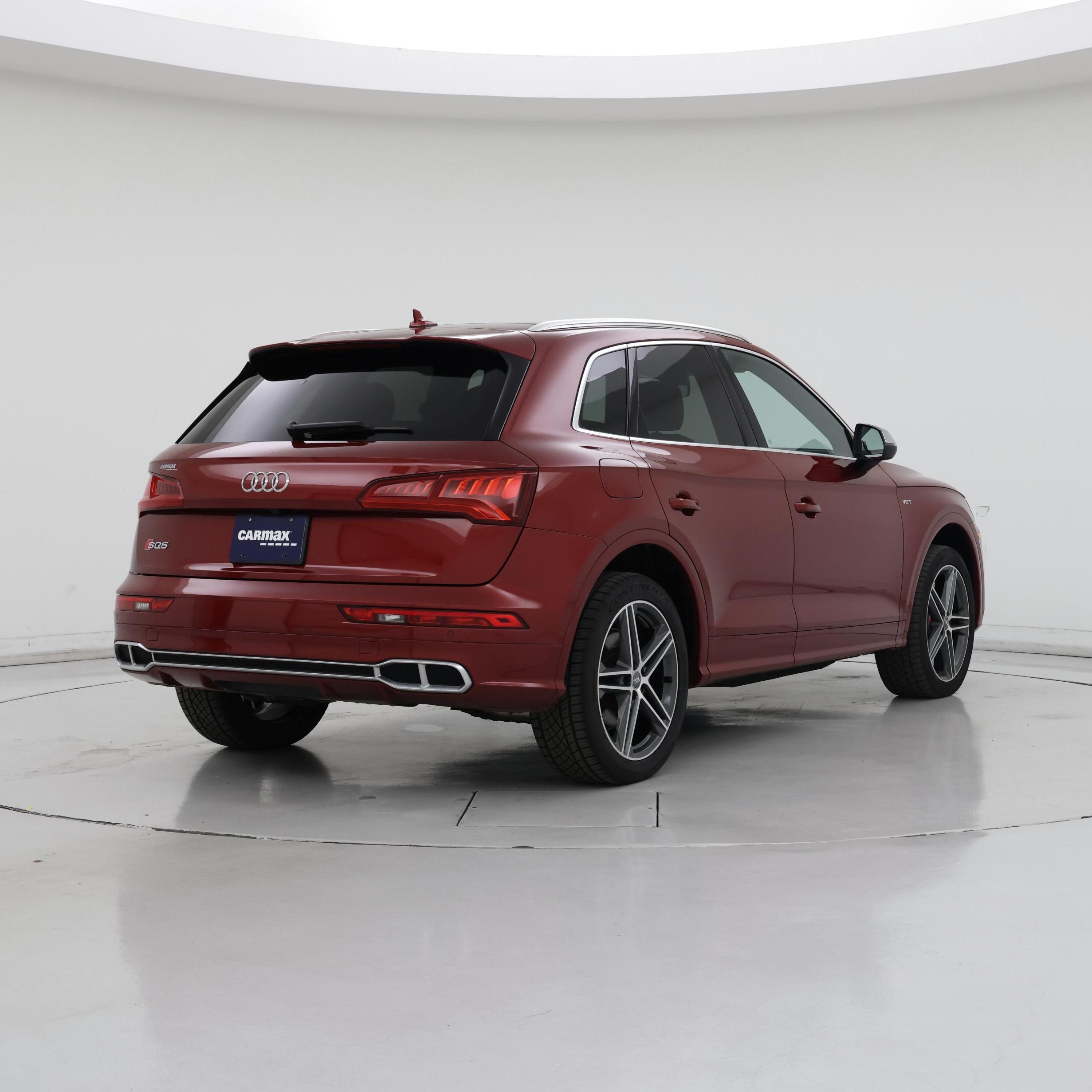 Thumbnail: 2018 Audi SQ5 - 8