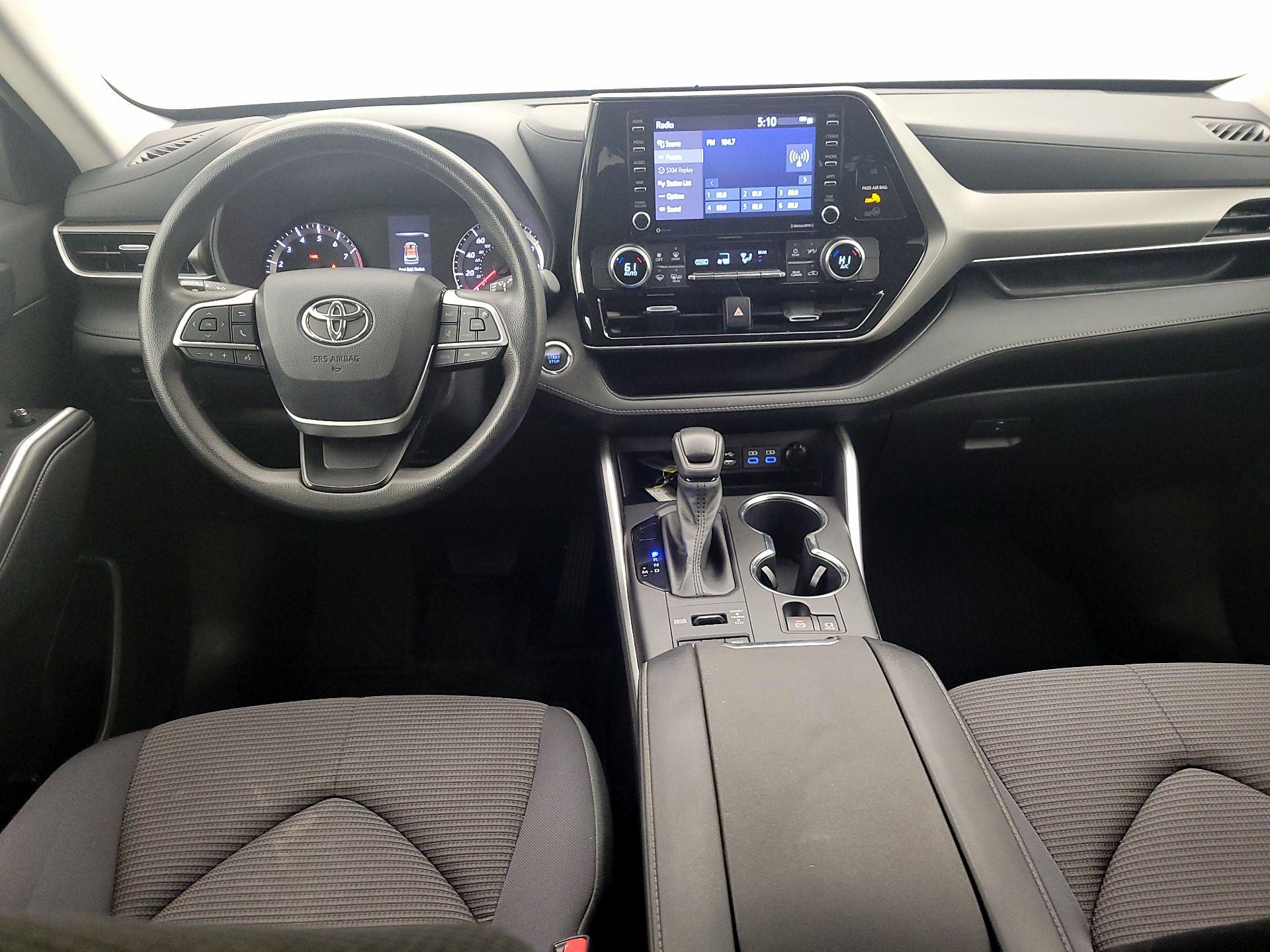 Thumbnail: 2022 Toyota Highlander - 9